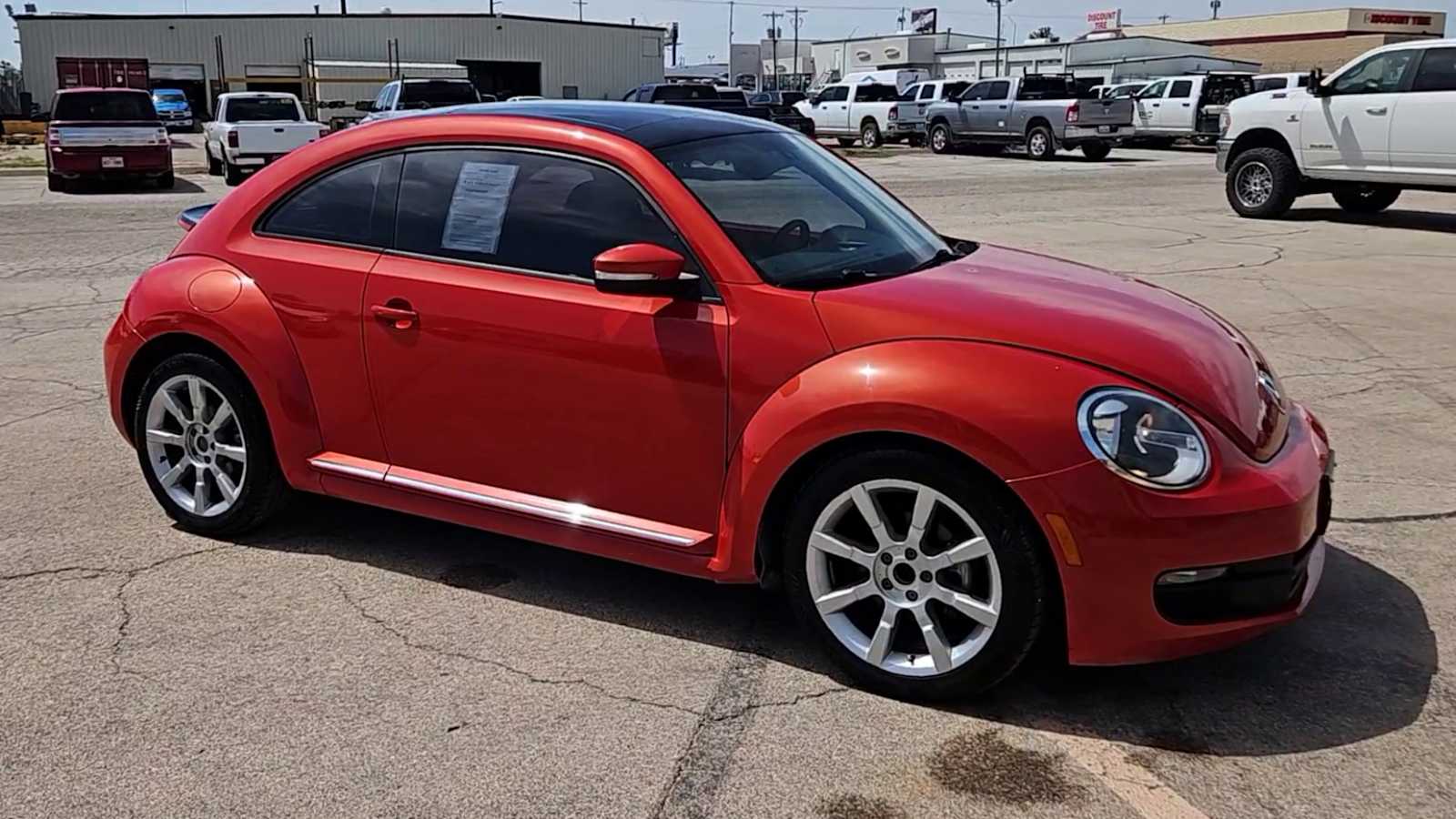 2016 Volkswagen Beetle SE 9