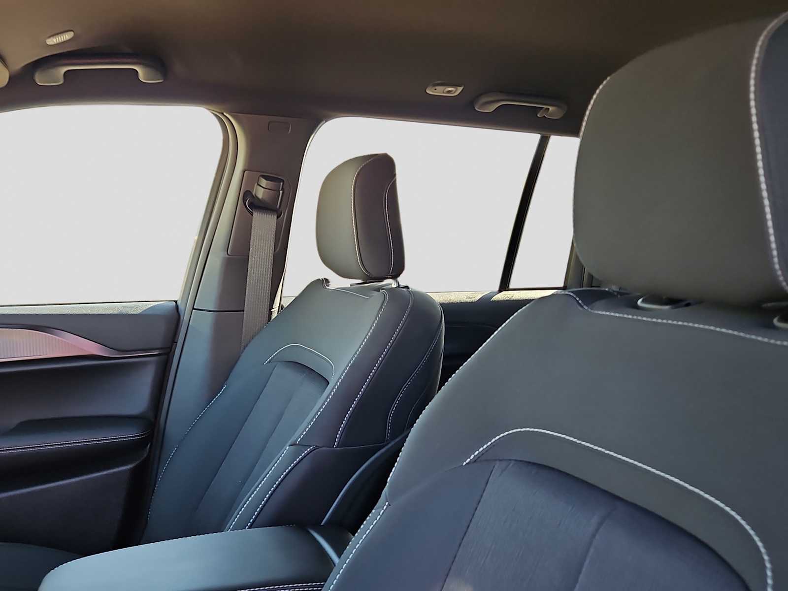 Thumbnail: 2025 Jeep Grand Cherokee - 22