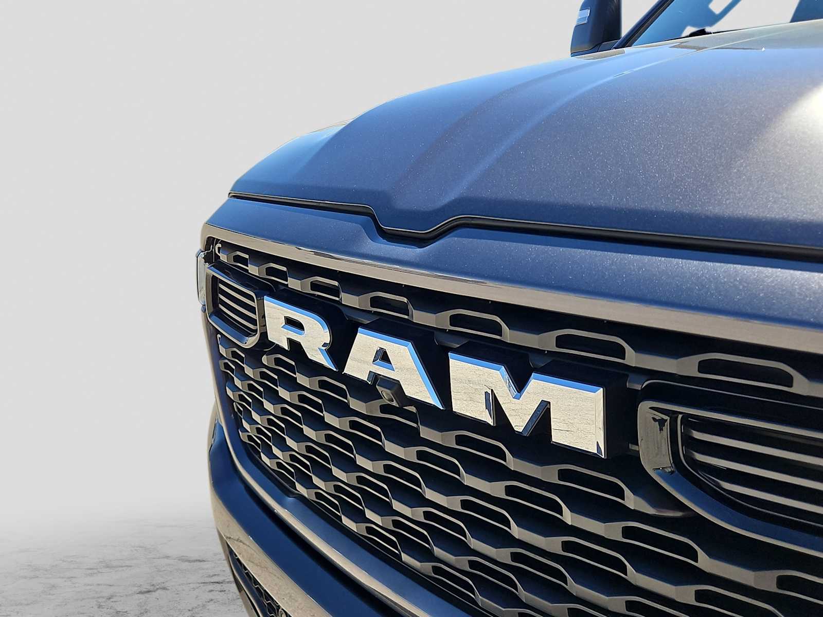 Thumbnail: 2026 RAM 1500 - 13