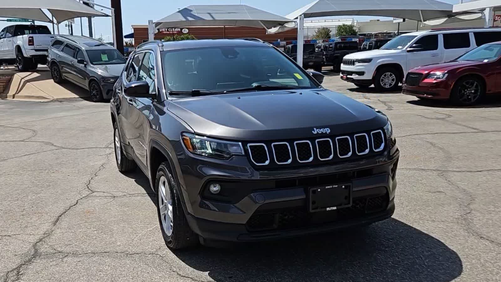 Used 2023 Jeep Compass Latitude with VIN 3C4NJDBN1PT505416 for sale in San Angelo, TX