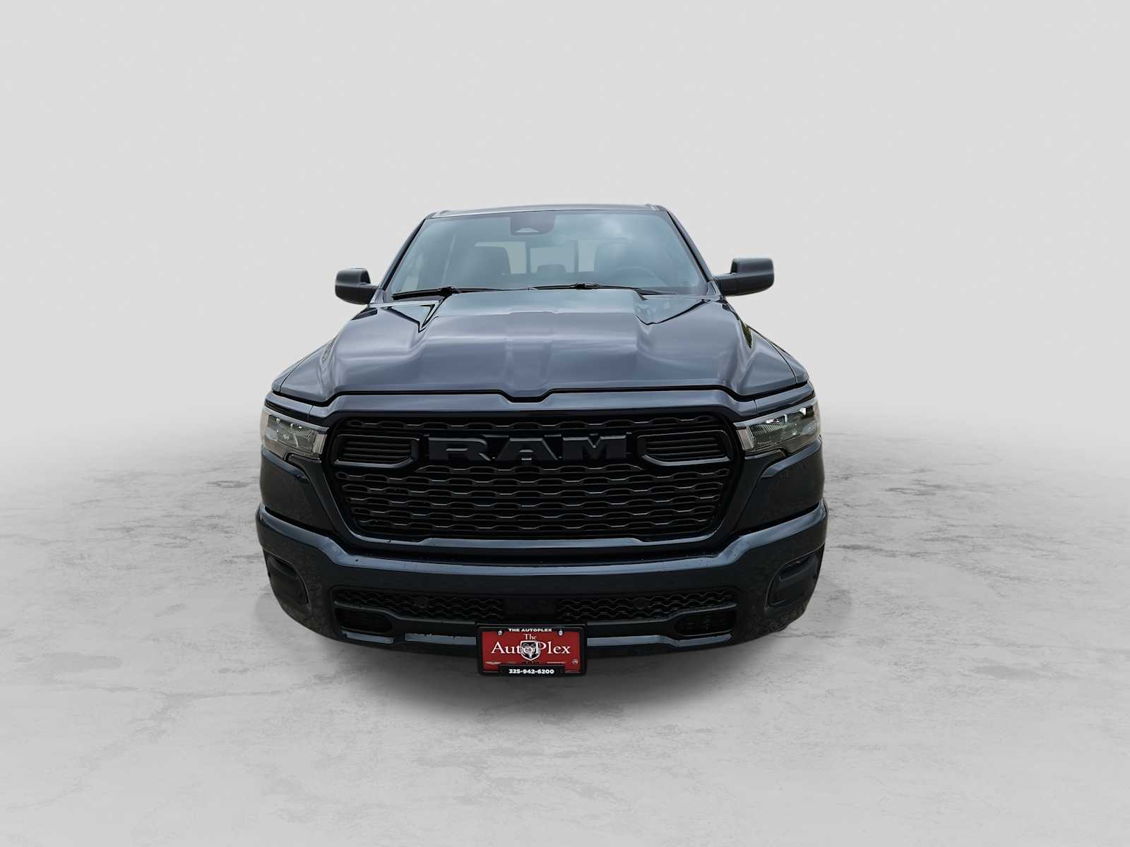 Thumbnail: 2026 RAM 1500 - 3