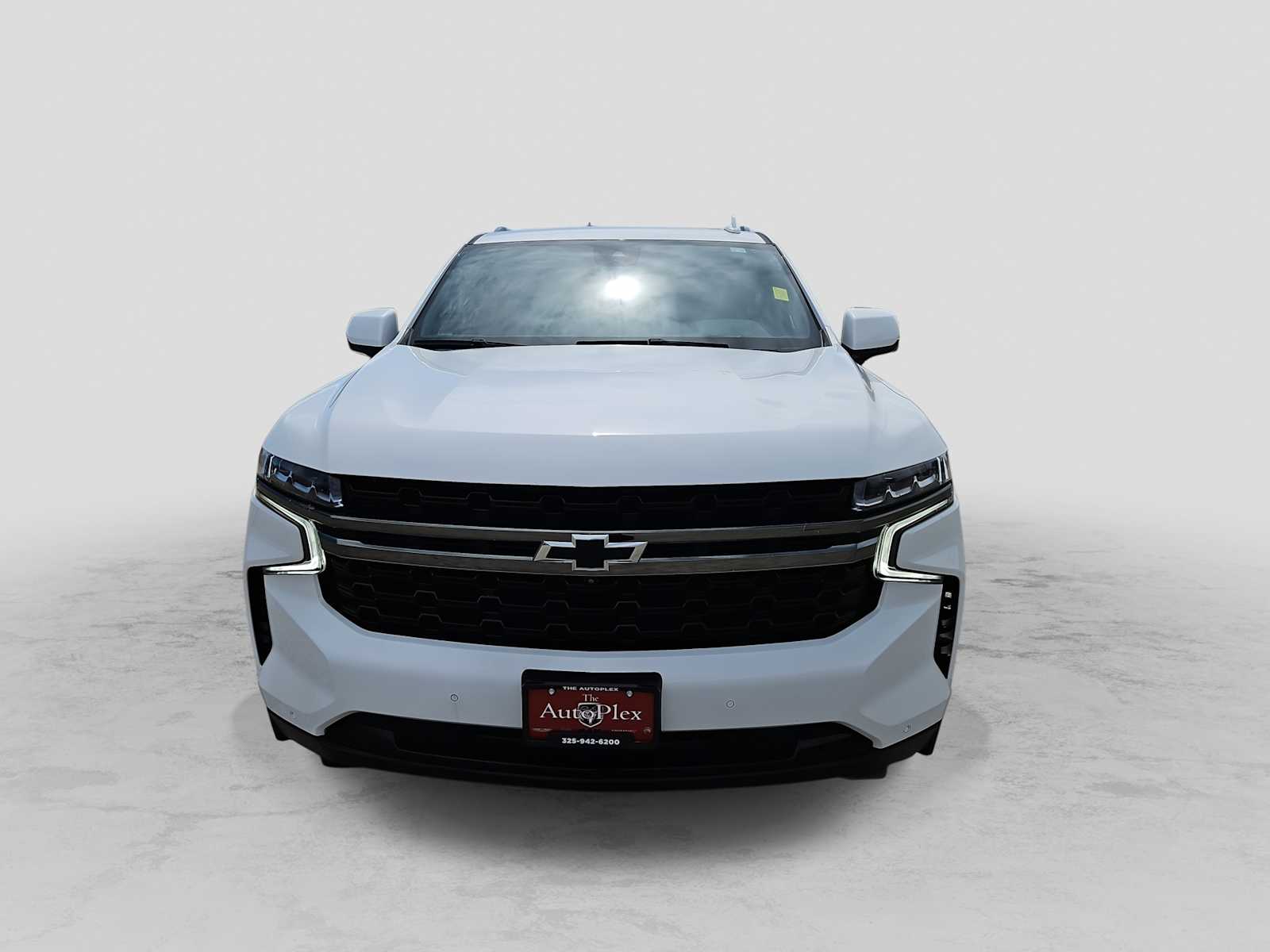 Thumbnail: 2023 Chevrolet Tahoe - 3