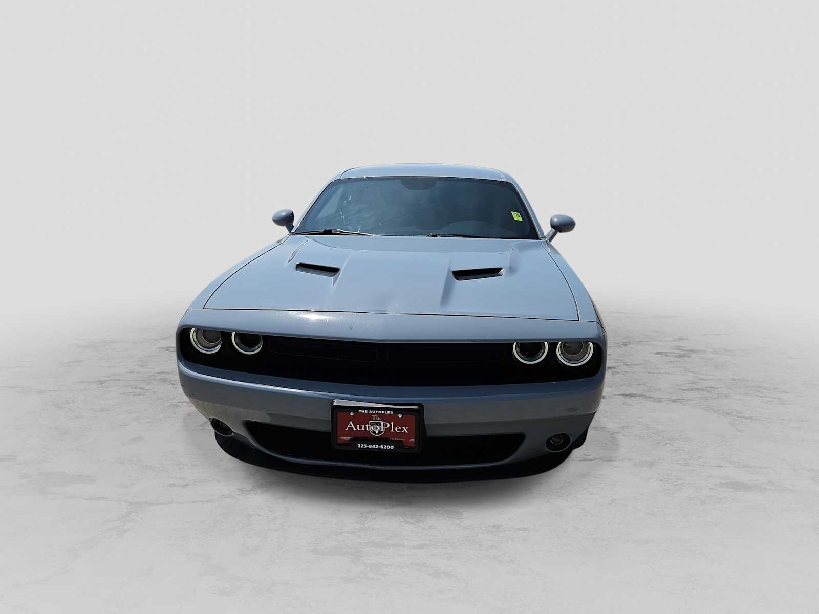 Thumbnail: 2022 Dodge Challenger - 3