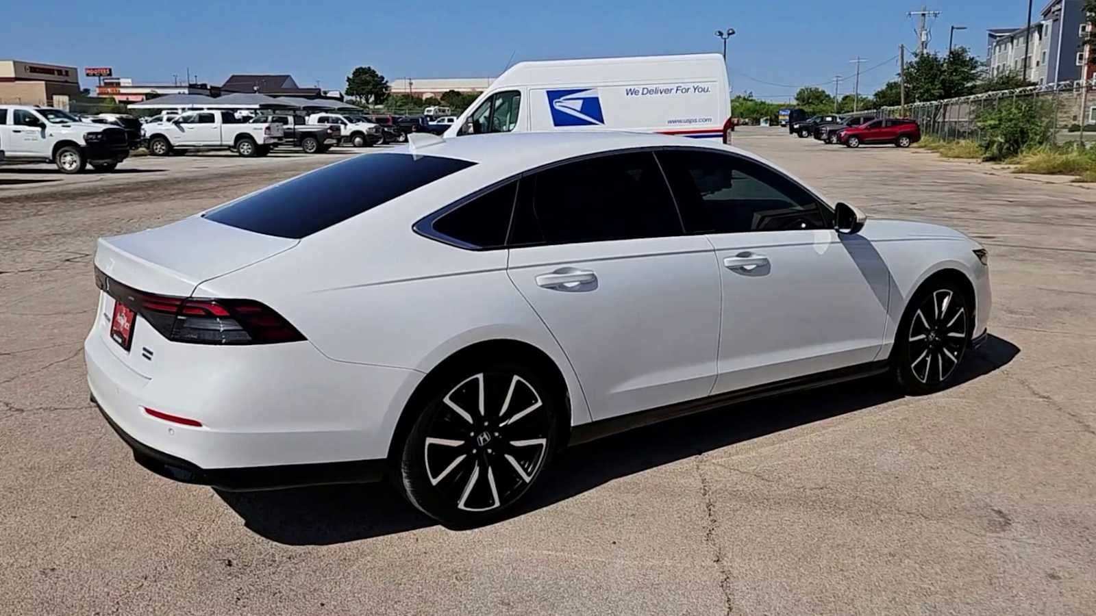Thumbnail: 2024 Honda Accord - 8