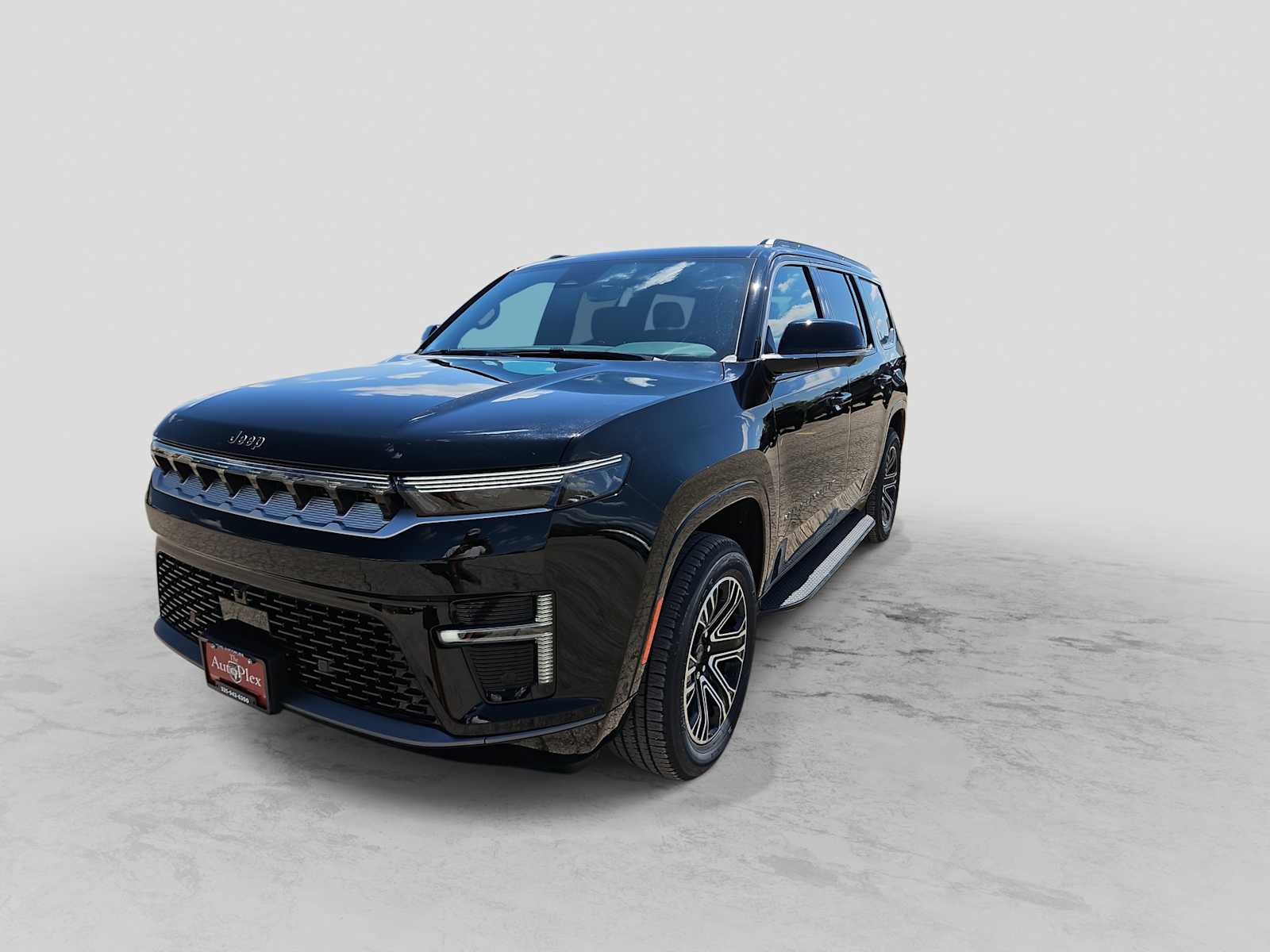 Thumbnail: 2026 Jeep Grand Wagoneer - 4