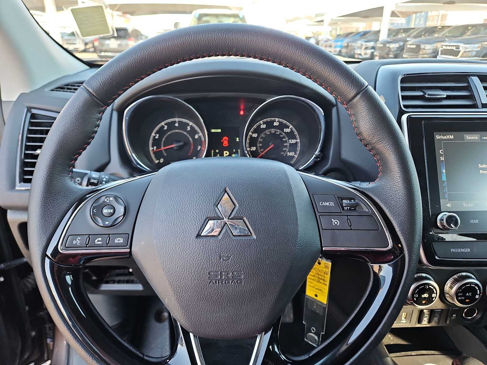 Thumbnail: 2024 Mitsubishi Outlander Sport - 19