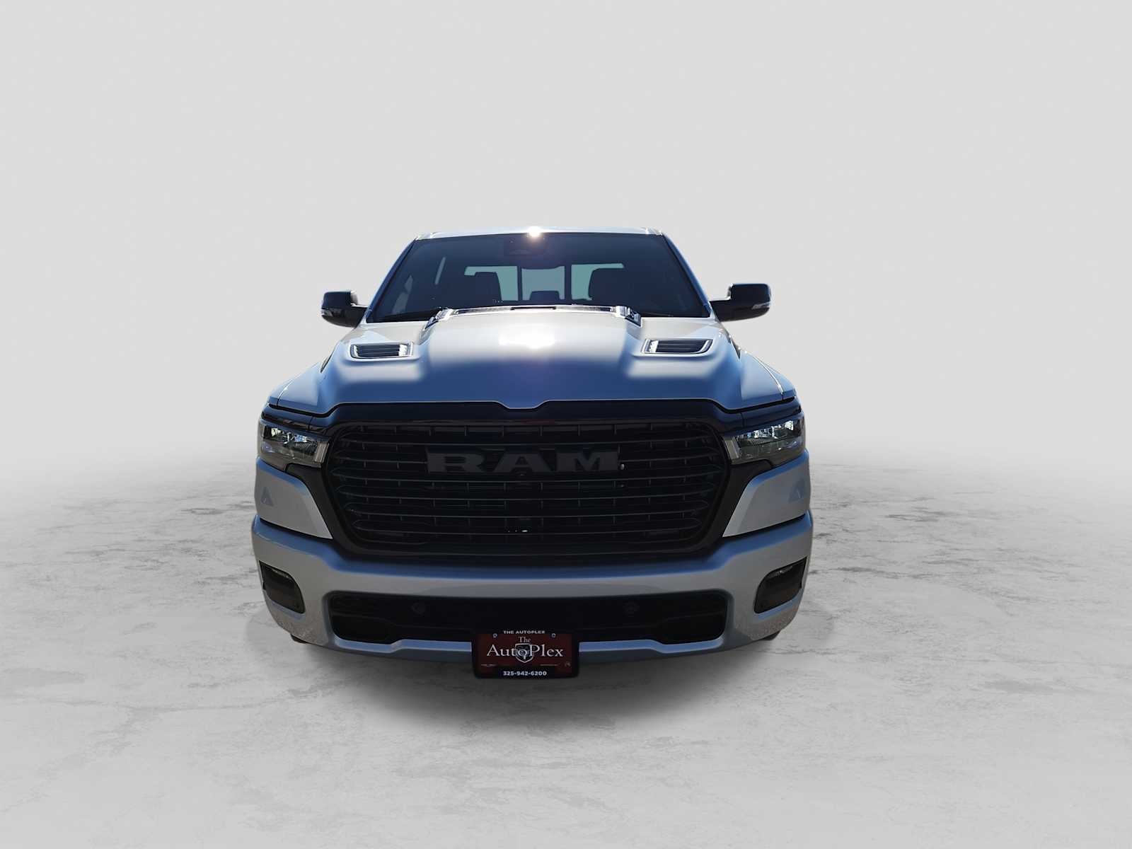 Thumbnail: 2026 RAM 1500 - 3