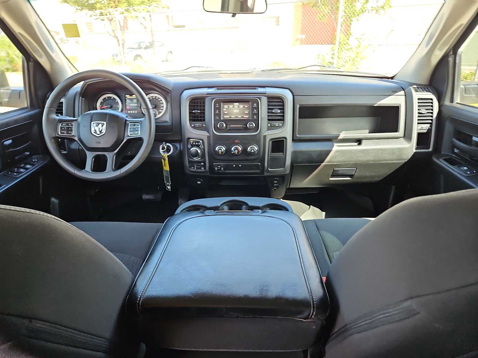 Thumbnail: 2022 RAM 1500 Classic - 19