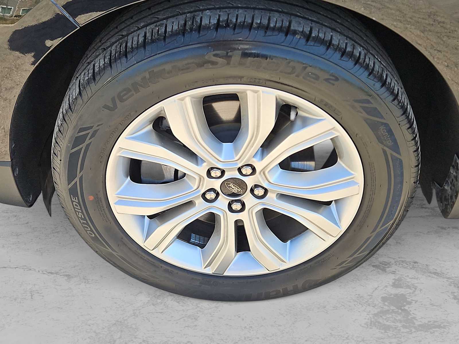 Thumbnail: 2023 Ford Edge - 12