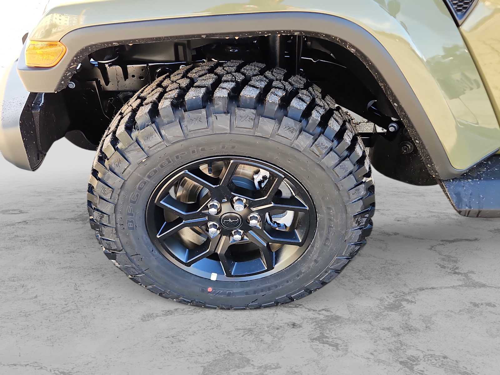 Thumbnail: 2026 Jeep Gladiator - 12