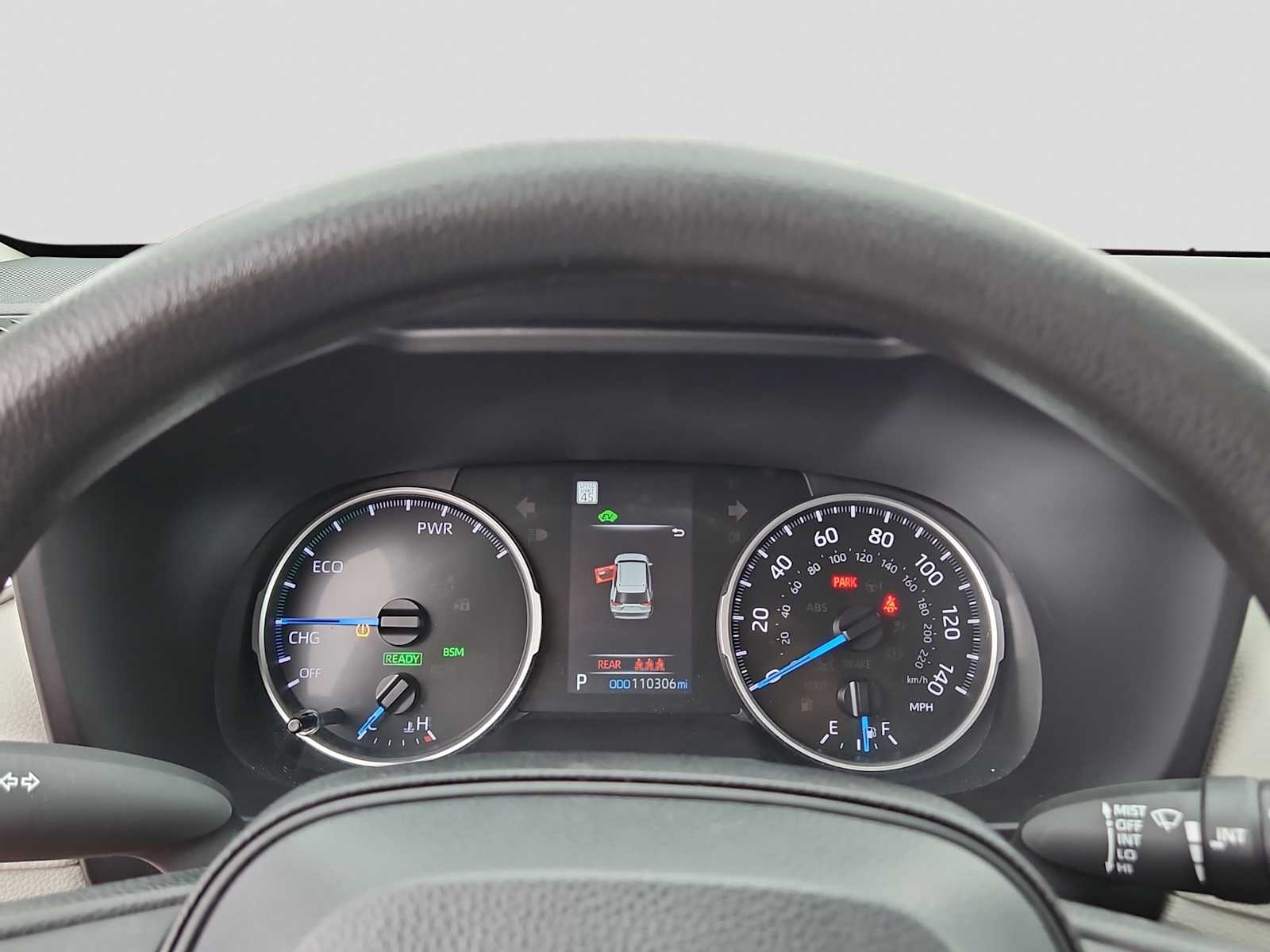 Thumbnail: 2022 Toyota RAV4 - 22