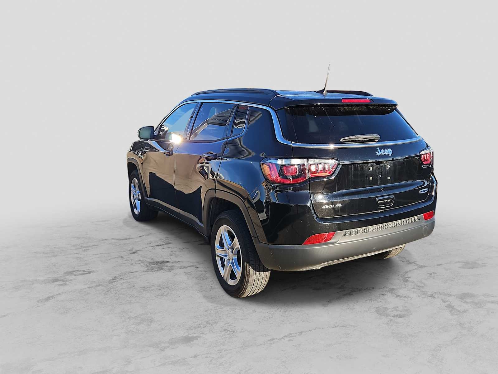 Thumbnail: 2024 Jeep Compass - 6