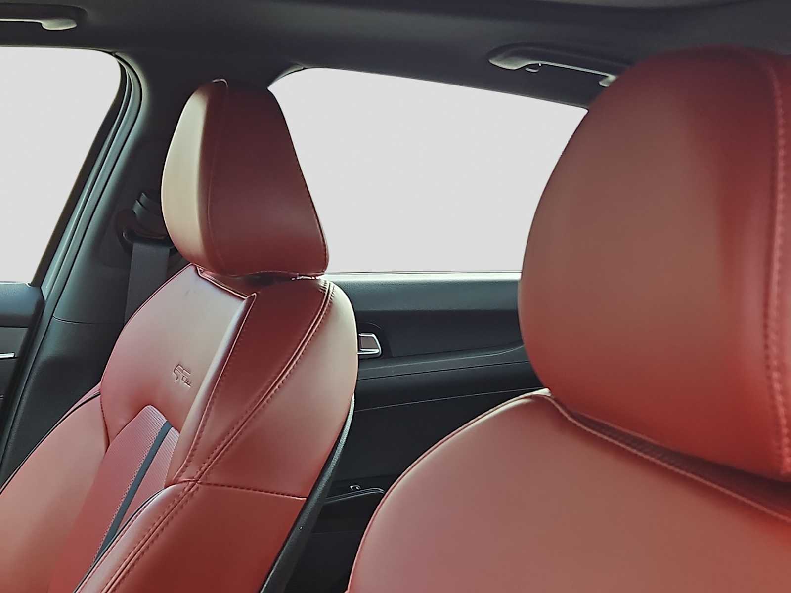 Thumbnail: 2023 Kia K5 - 15