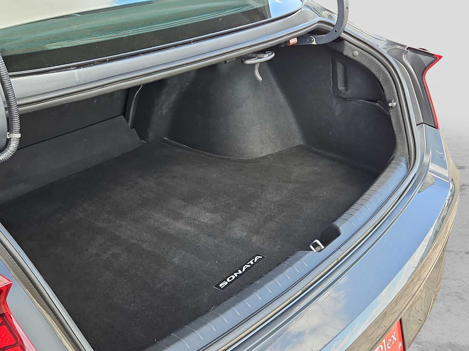 Thumbnail: 2022 Hyundai Sonata - 23