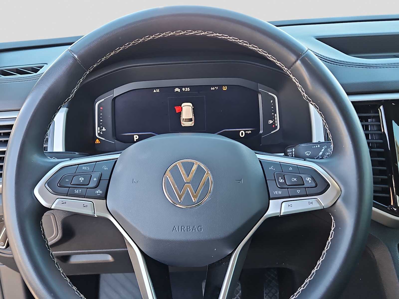 Thumbnail: 2023 Volkswagen Atlas - 19