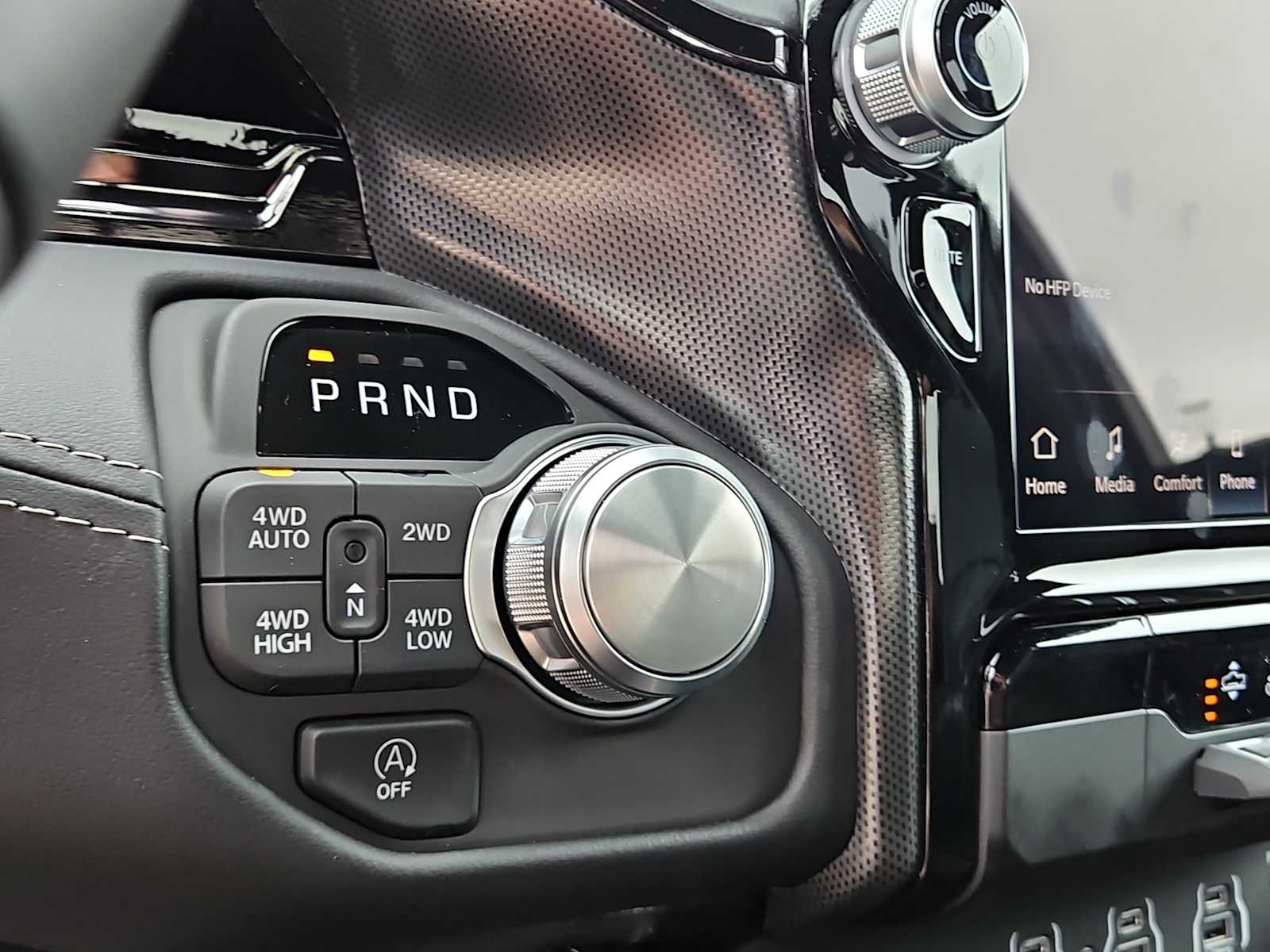 Thumbnail: 2026 RAM 1500 - 21