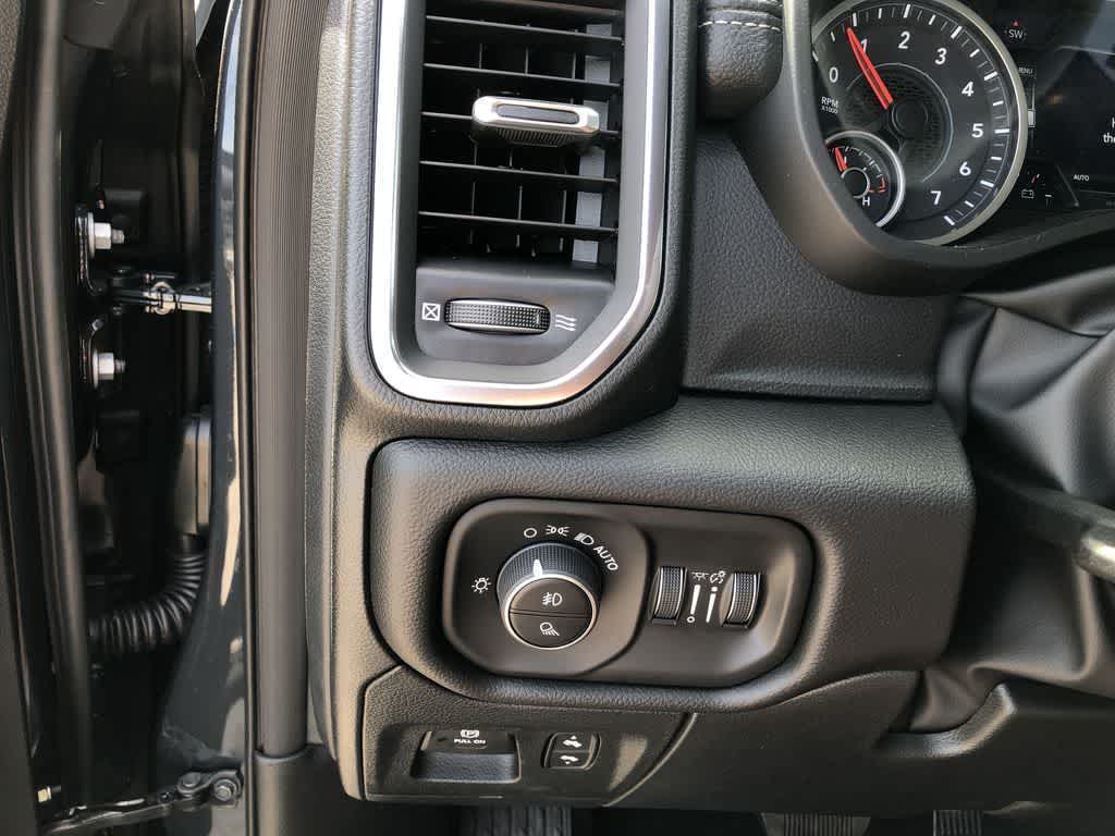 Thumbnail: 2026 RAM 1500 - 22