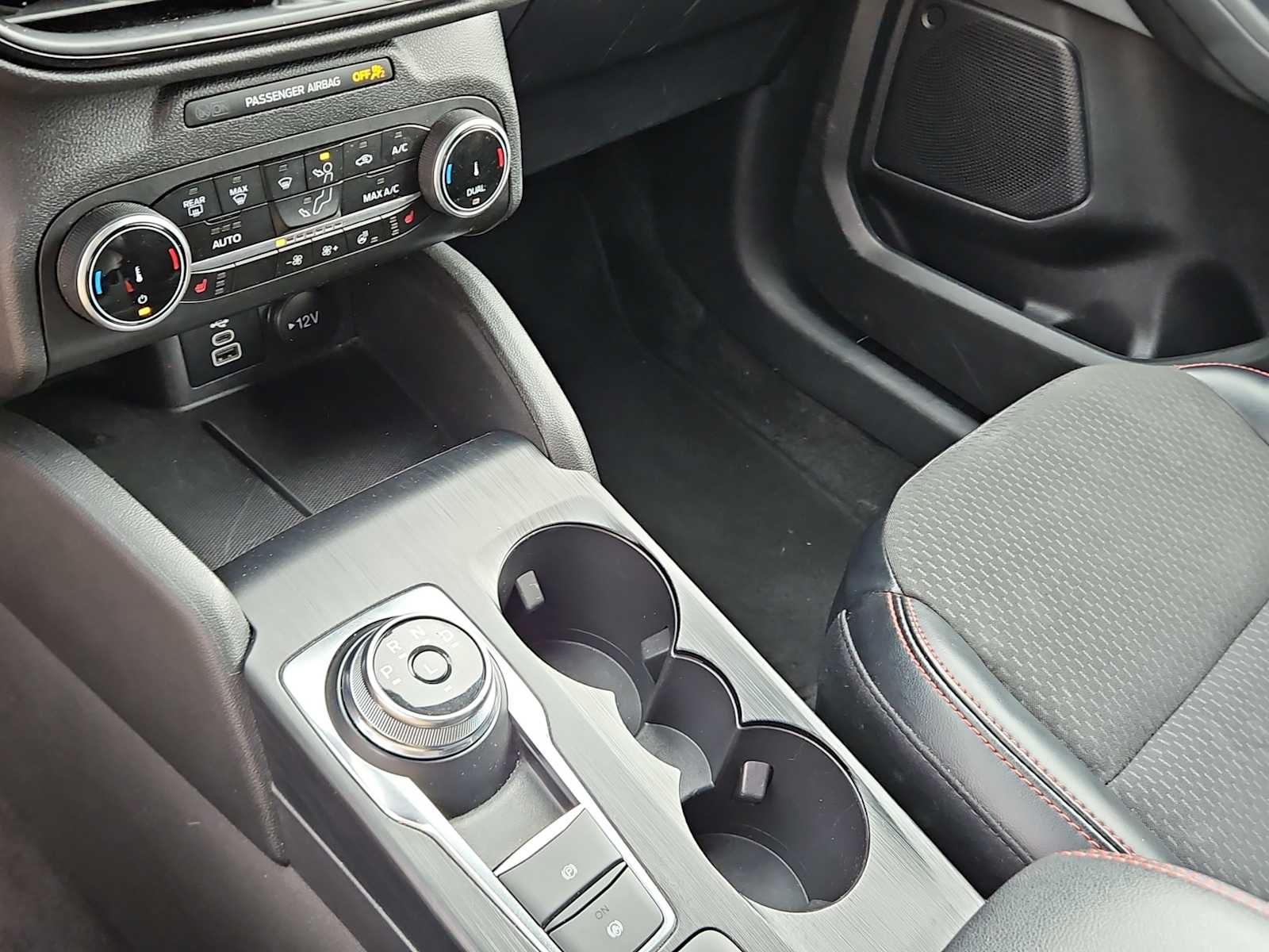 Thumbnail: 2024 Ford Escape - 20