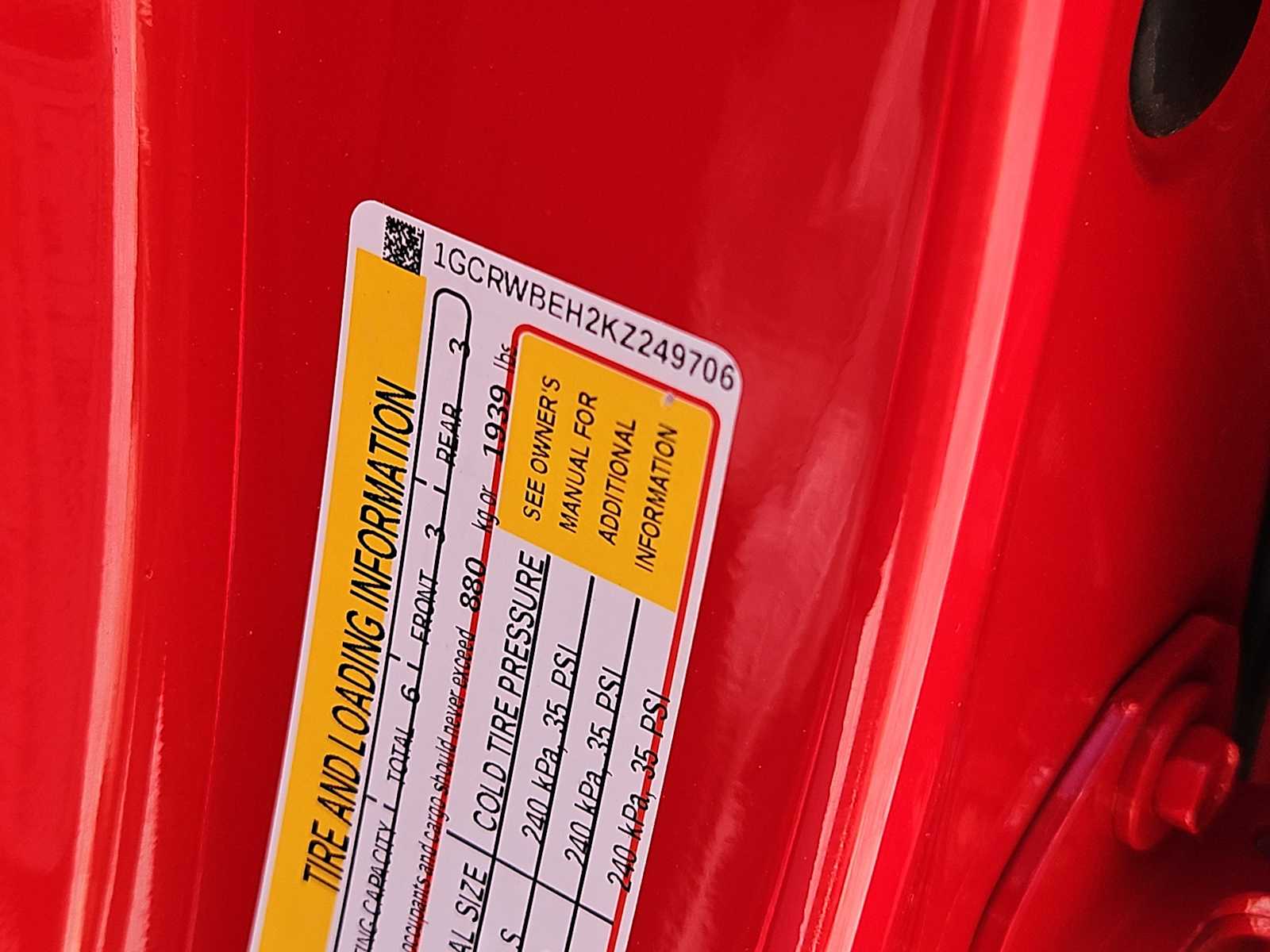 Thumbnail: 2019 Chevrolet Silverado 1500 - 25