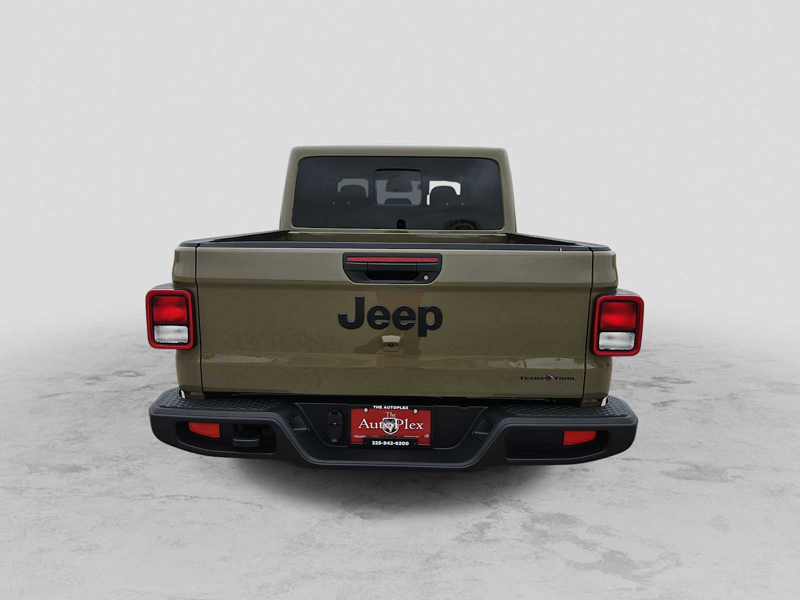 Thumbnail: 2026 Jeep Gladiator - 7