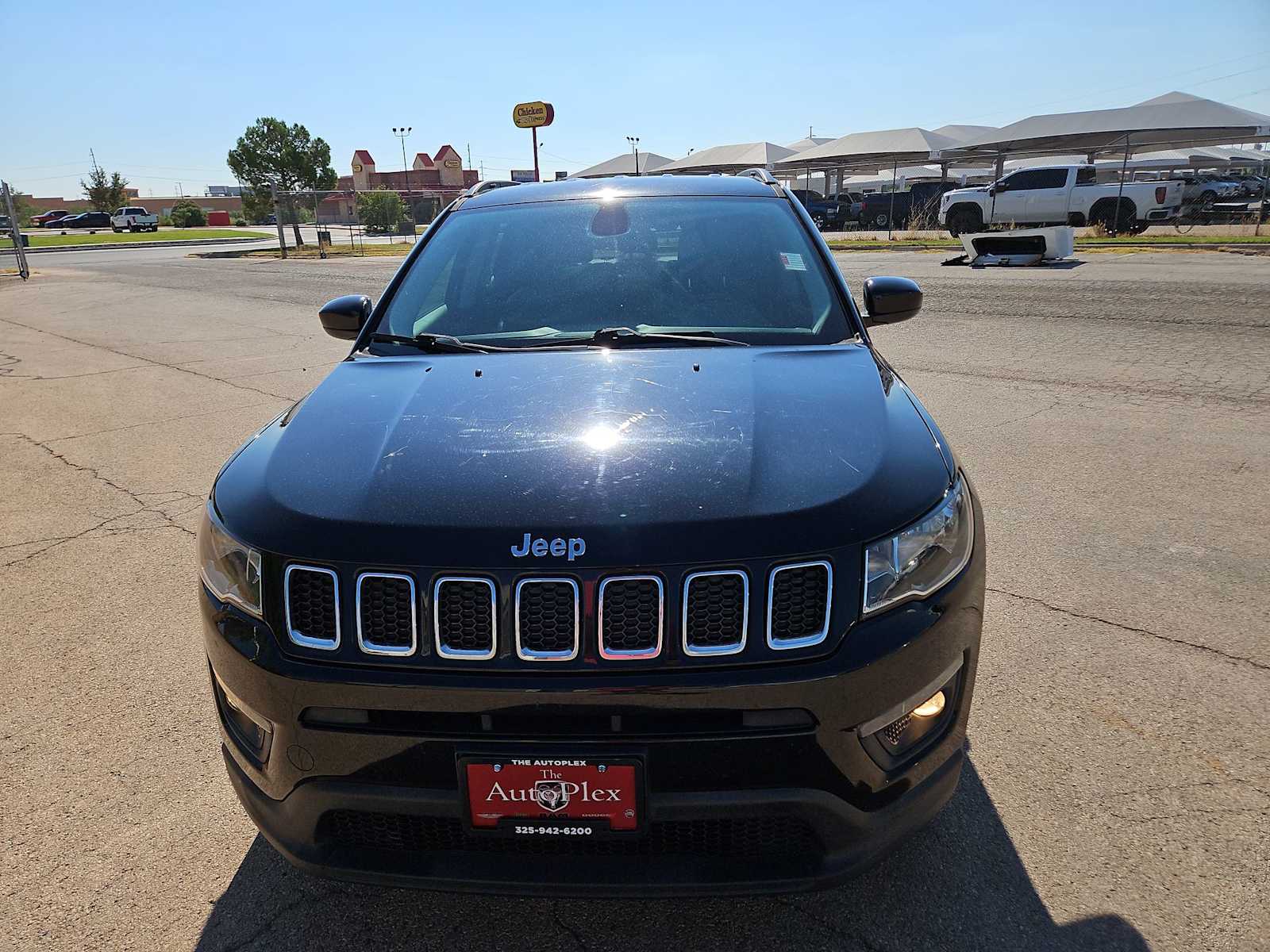 Thumbnail: 2018 Jeep Compass - 14