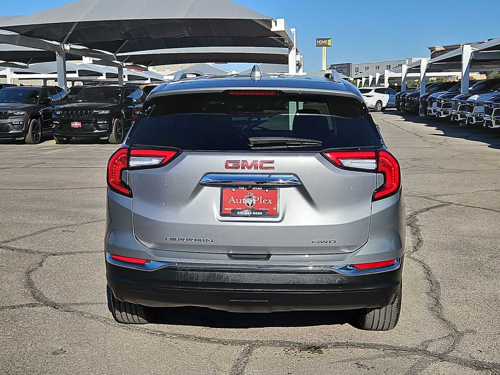 Thumbnail: 2024 GMC Terrain - 7