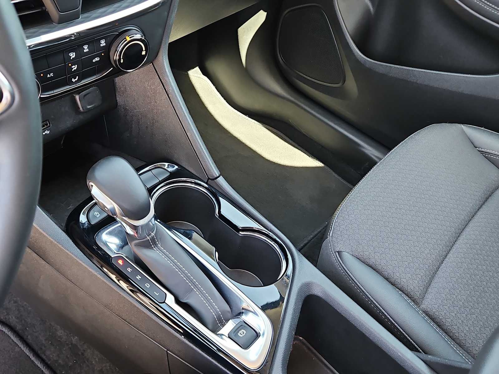 Thumbnail: 2025 Buick Encore GX - 20