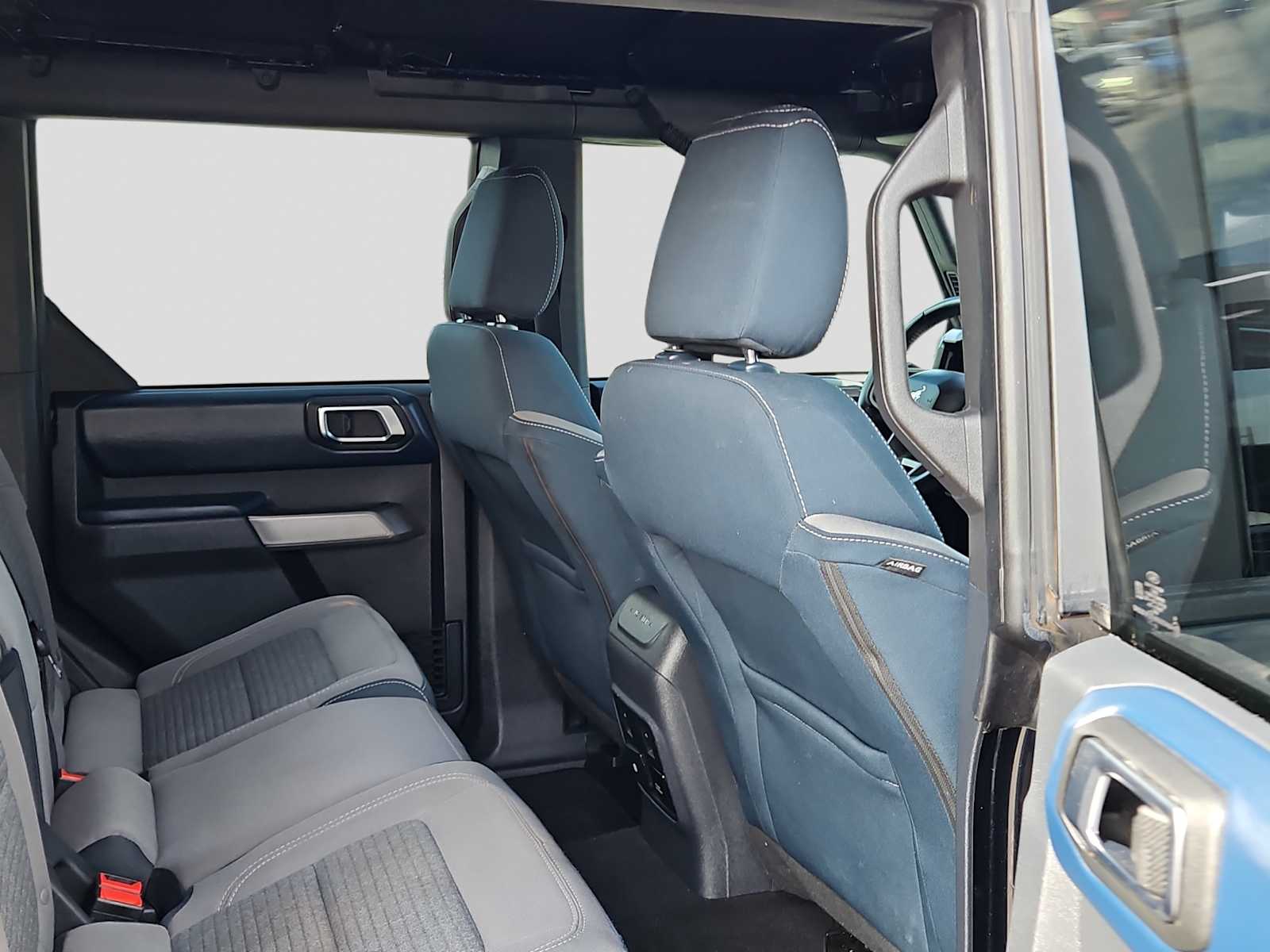 Thumbnail: 2022 Ford Bronco - 16