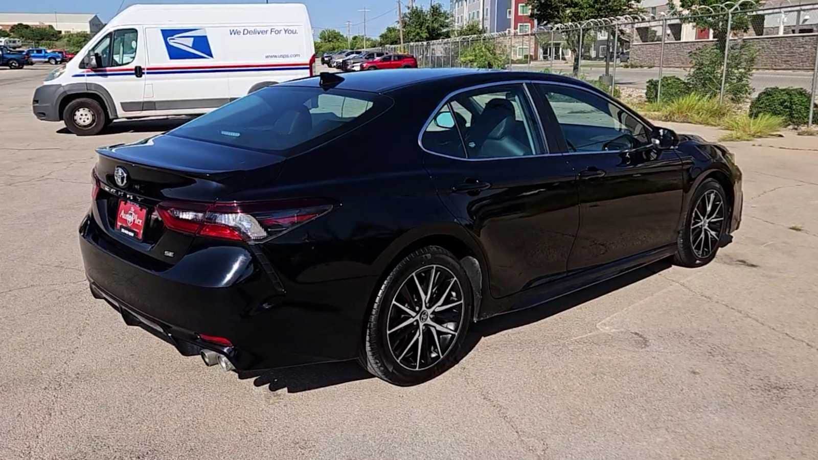 Thumbnail: 2023 Toyota Camry - 8