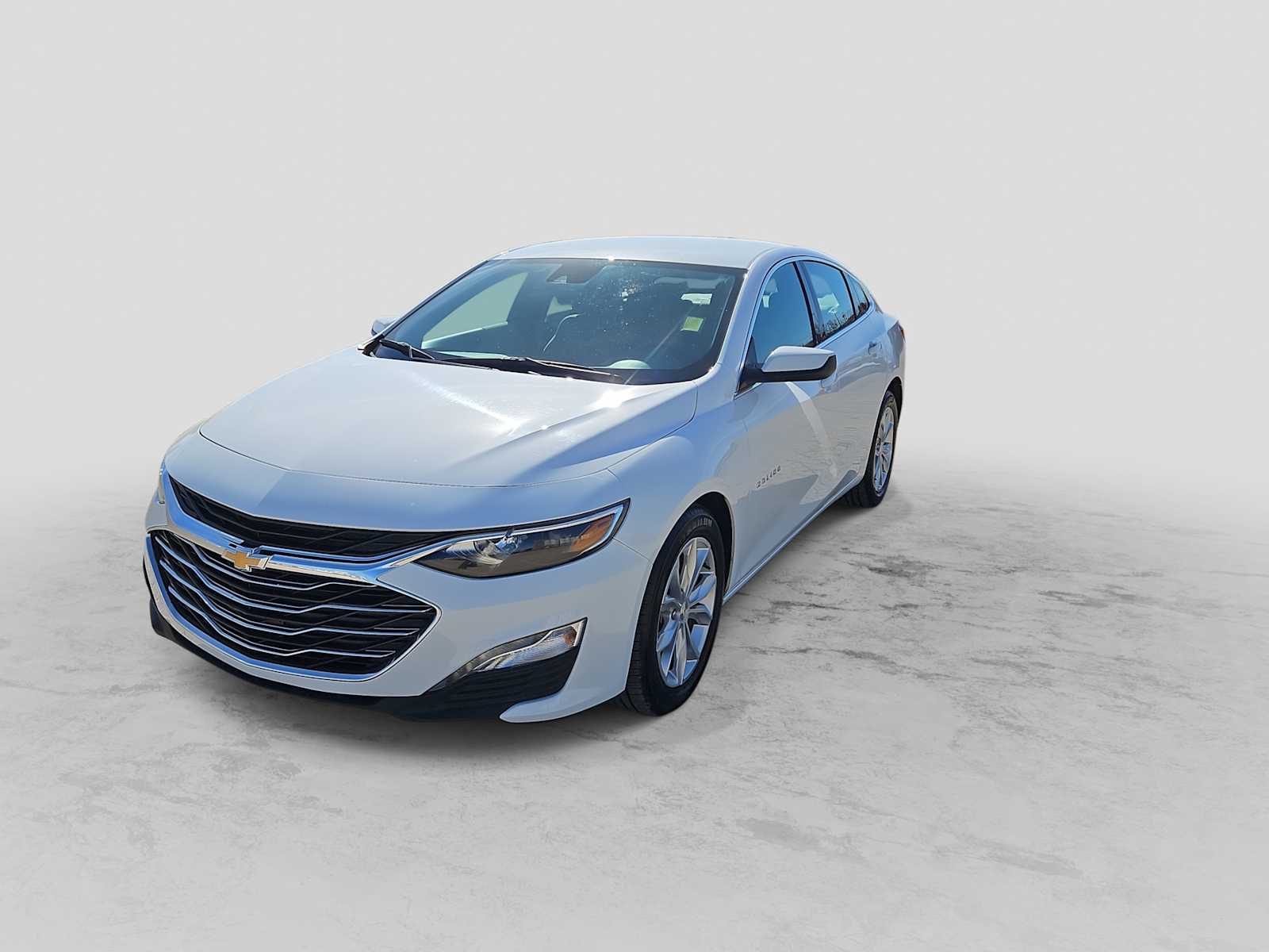 Thumbnail: 2024 Chevrolet Malibu - 4