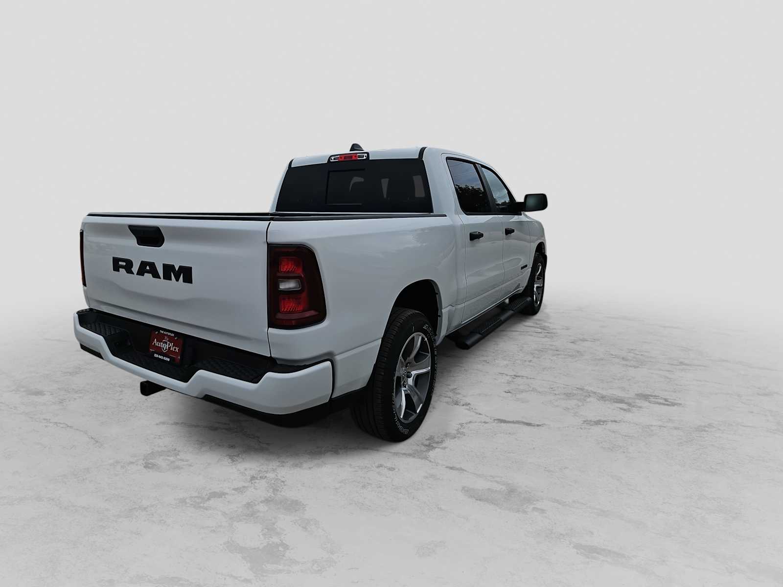 Thumbnail: 2026 RAM 1500 - 8