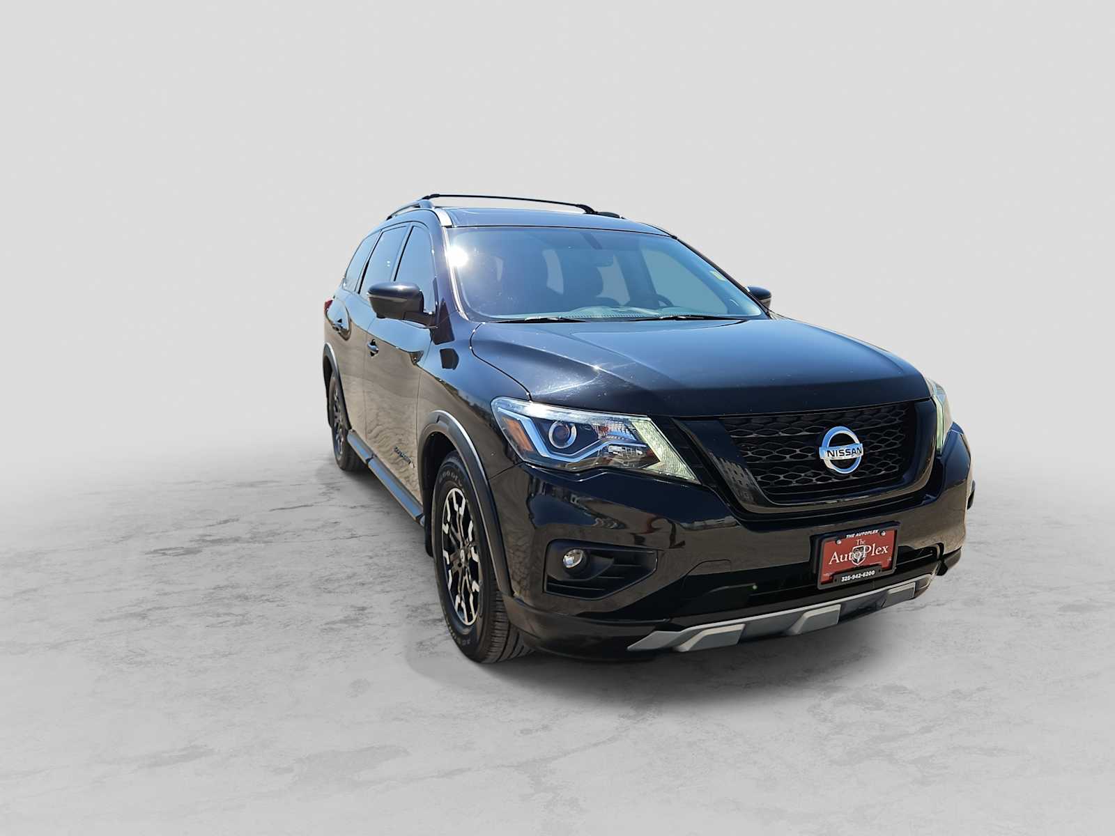 Thumbnail: 2020 Nissan Pathfinder - 2