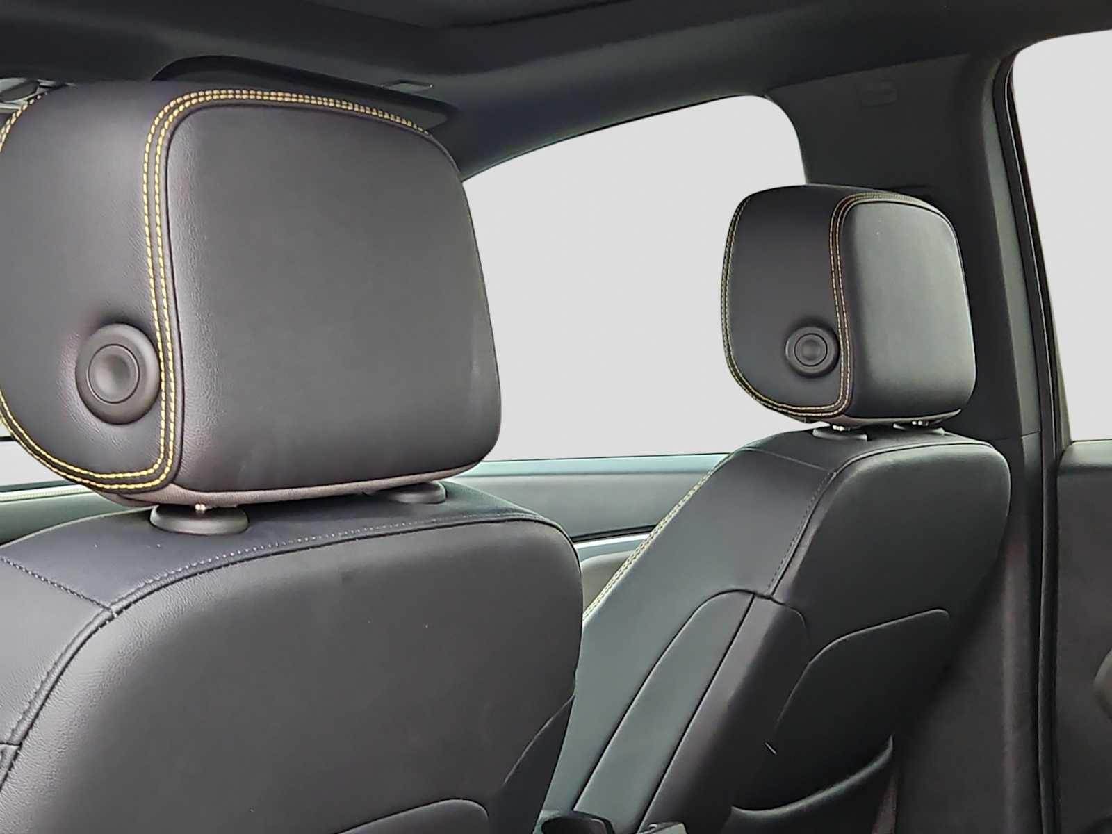 Thumbnail: 2024 Chevrolet Colorado - 16