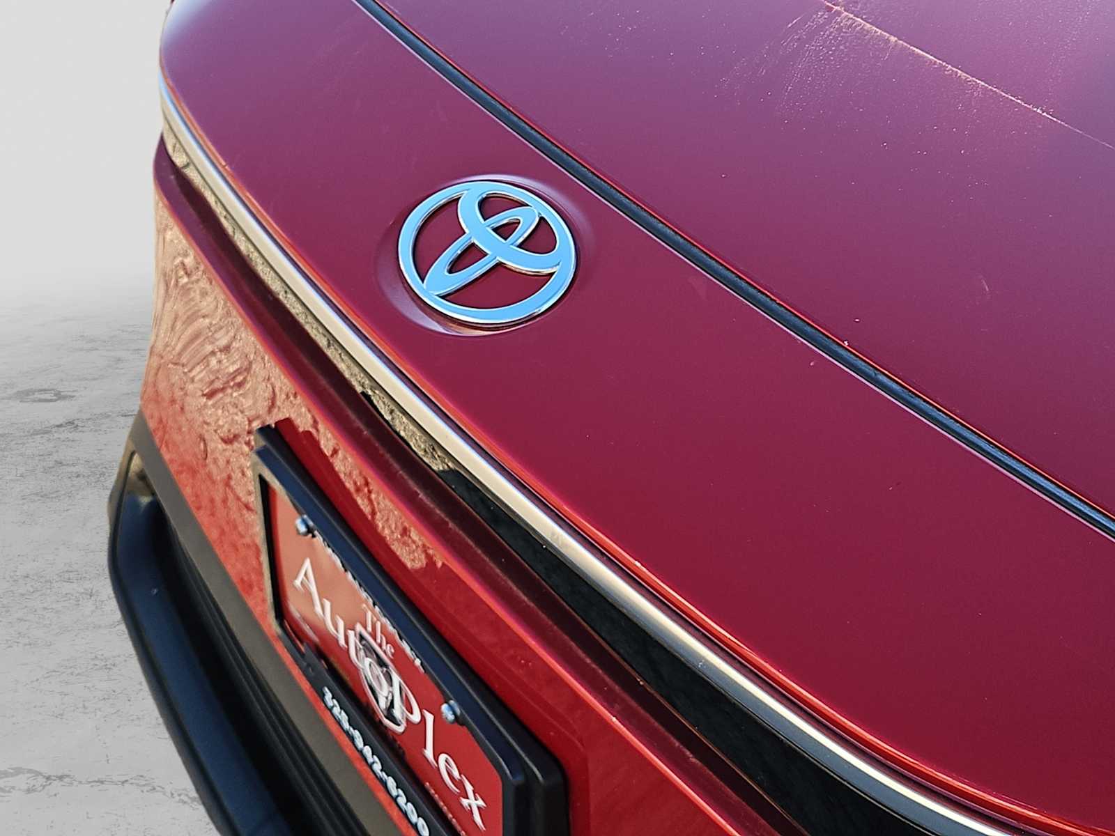 Thumbnail: 2024 Toyota bZ4X - 13