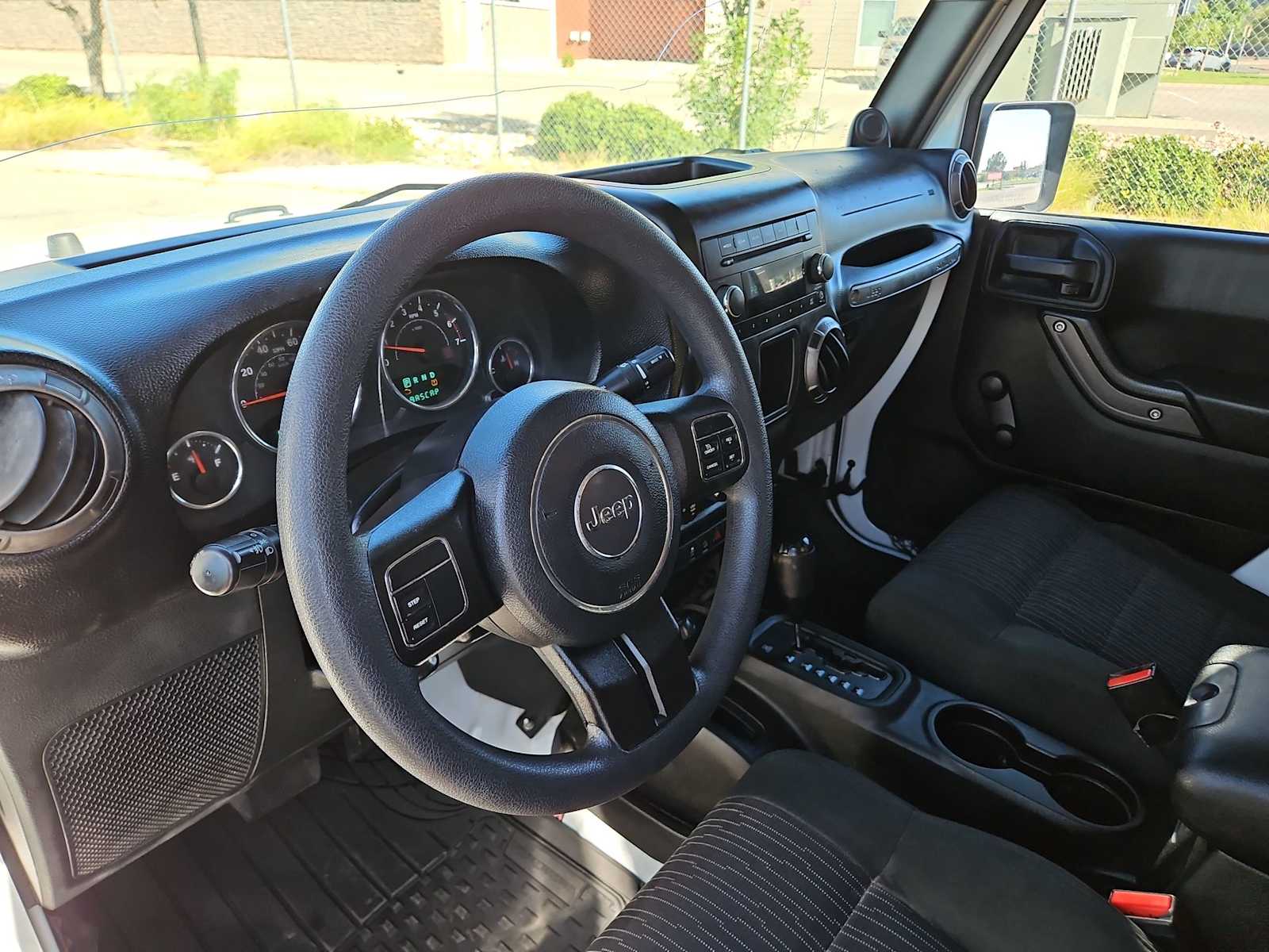 Thumbnail: 2011 Jeep Wrangler - 19