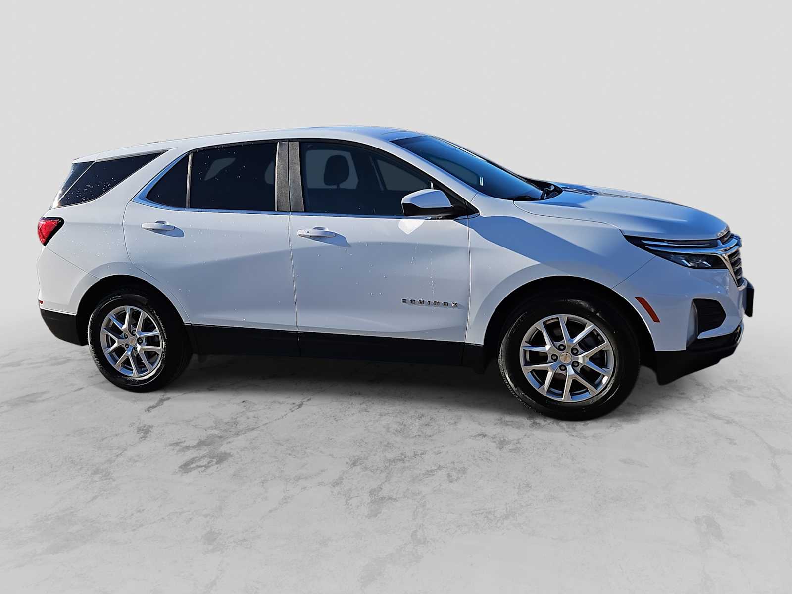 Thumbnail: 2023 Chevrolet Equinox - 9