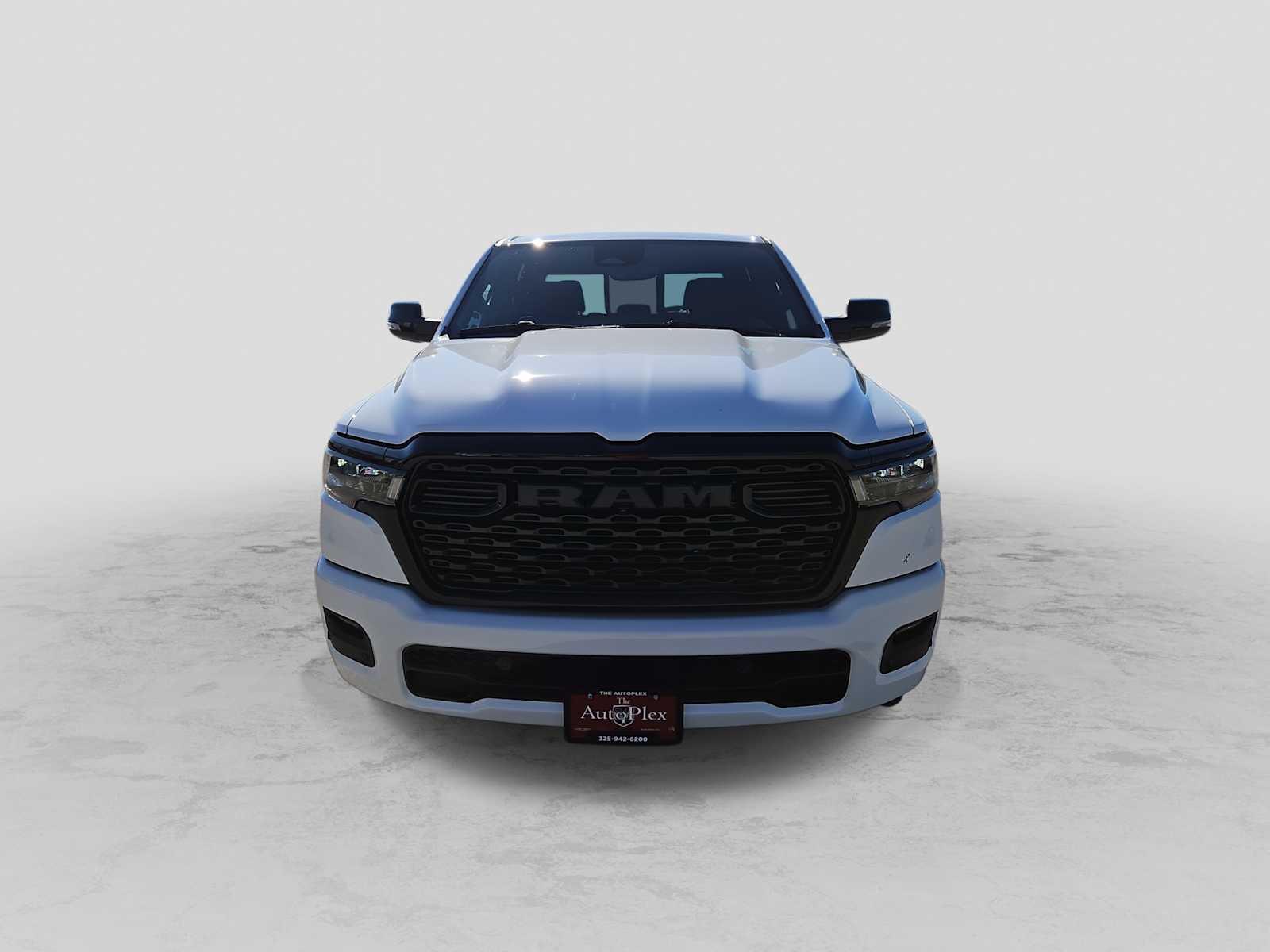 Thumbnail: 2026 RAM 1500 - 3