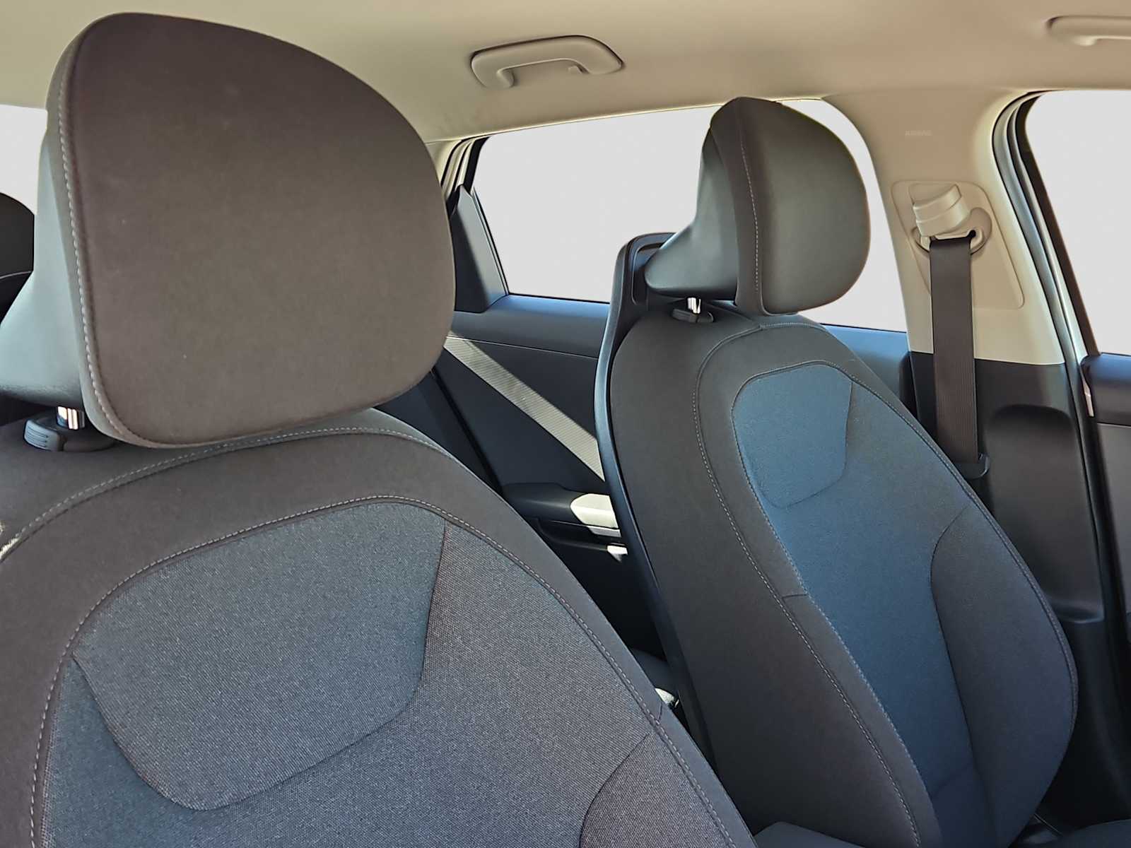 Thumbnail: 2025 Kia K4 - 18