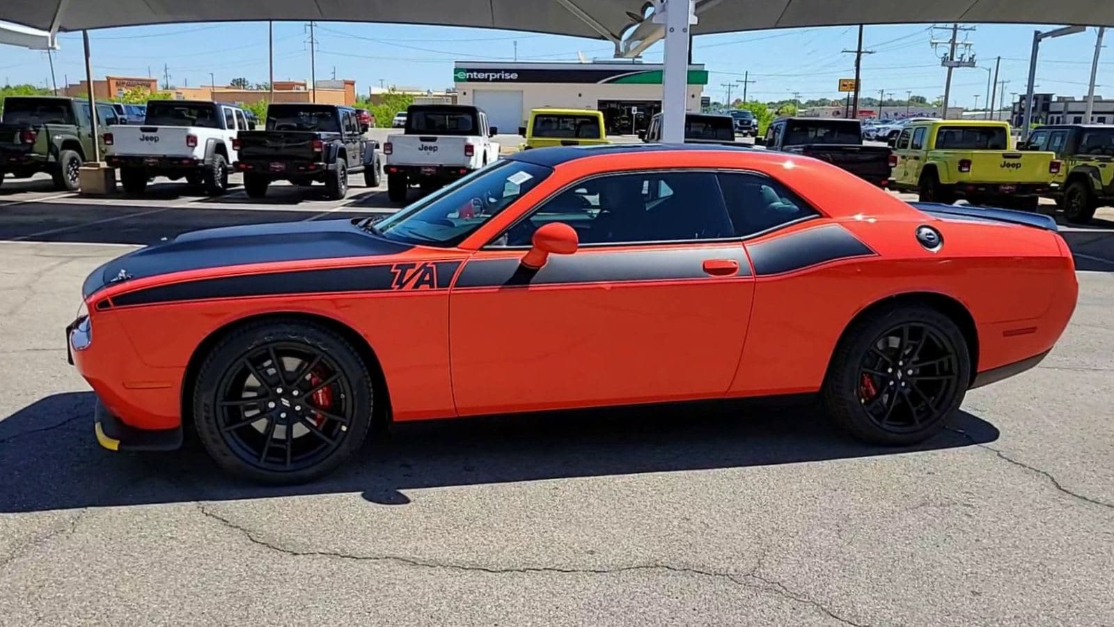 2023 Dodge Challenger R/T 4