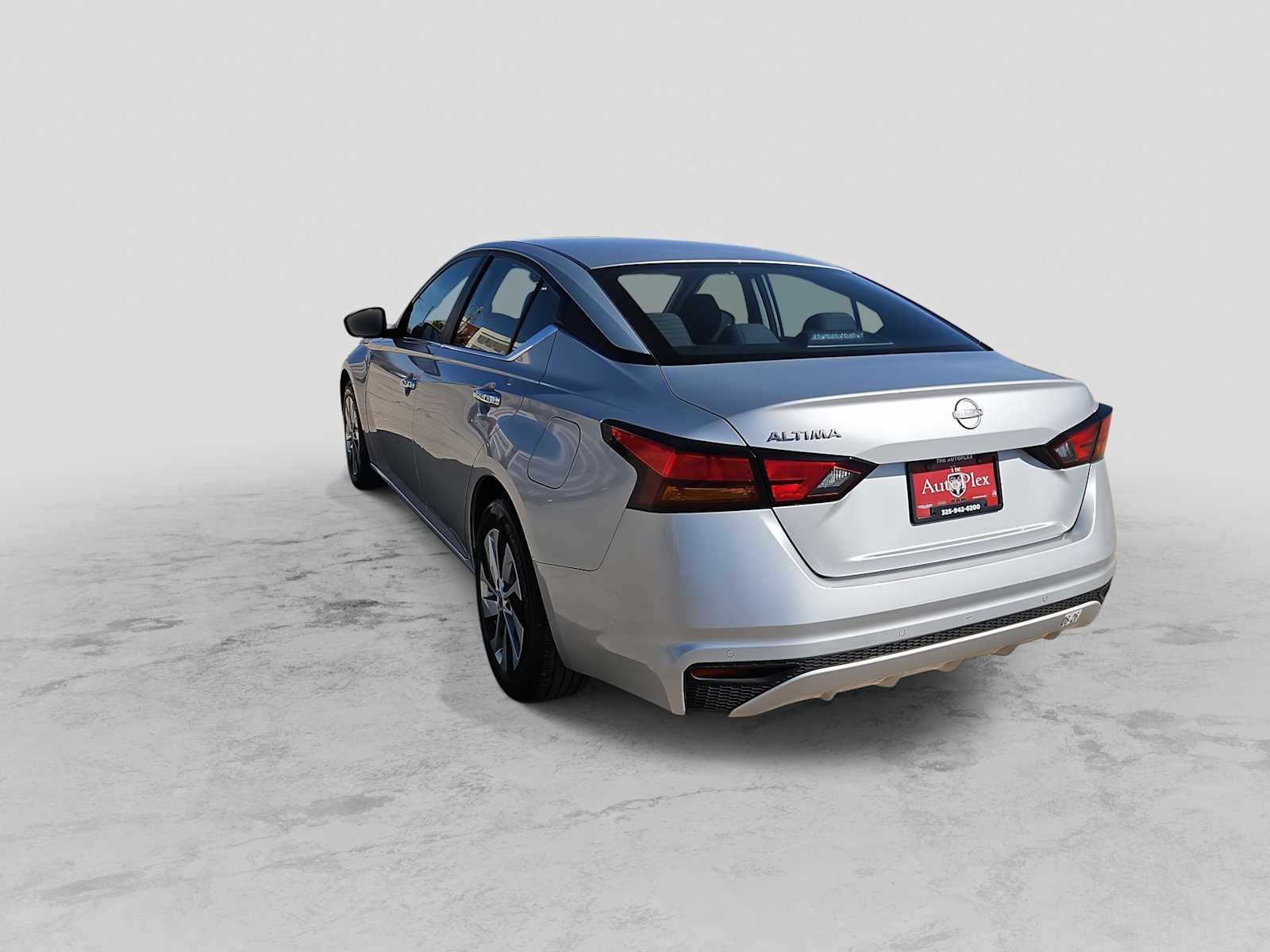 Thumbnail: 2023 Nissan Altima - 6