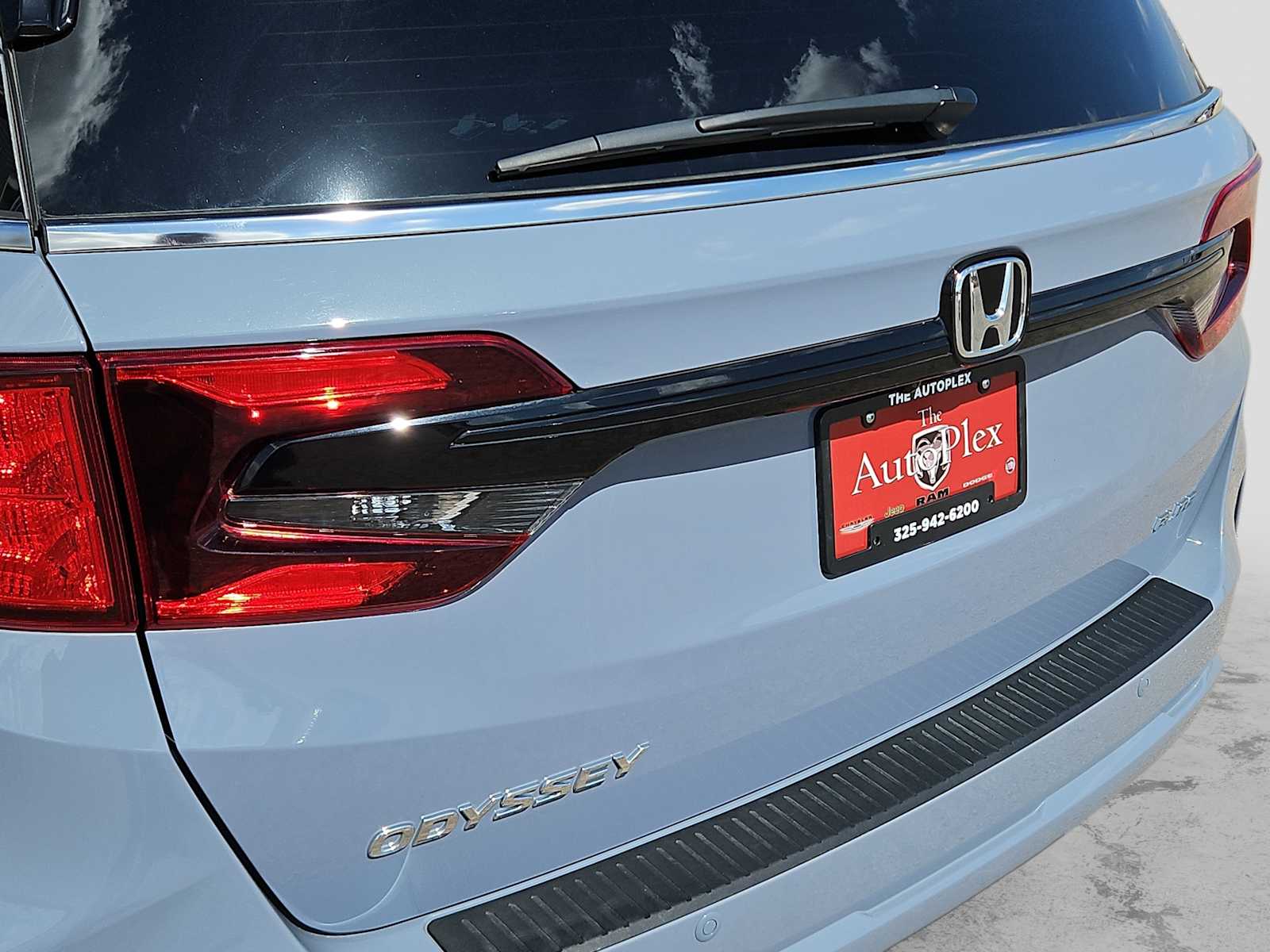 Thumbnail: 2025 Honda Odyssey - 11