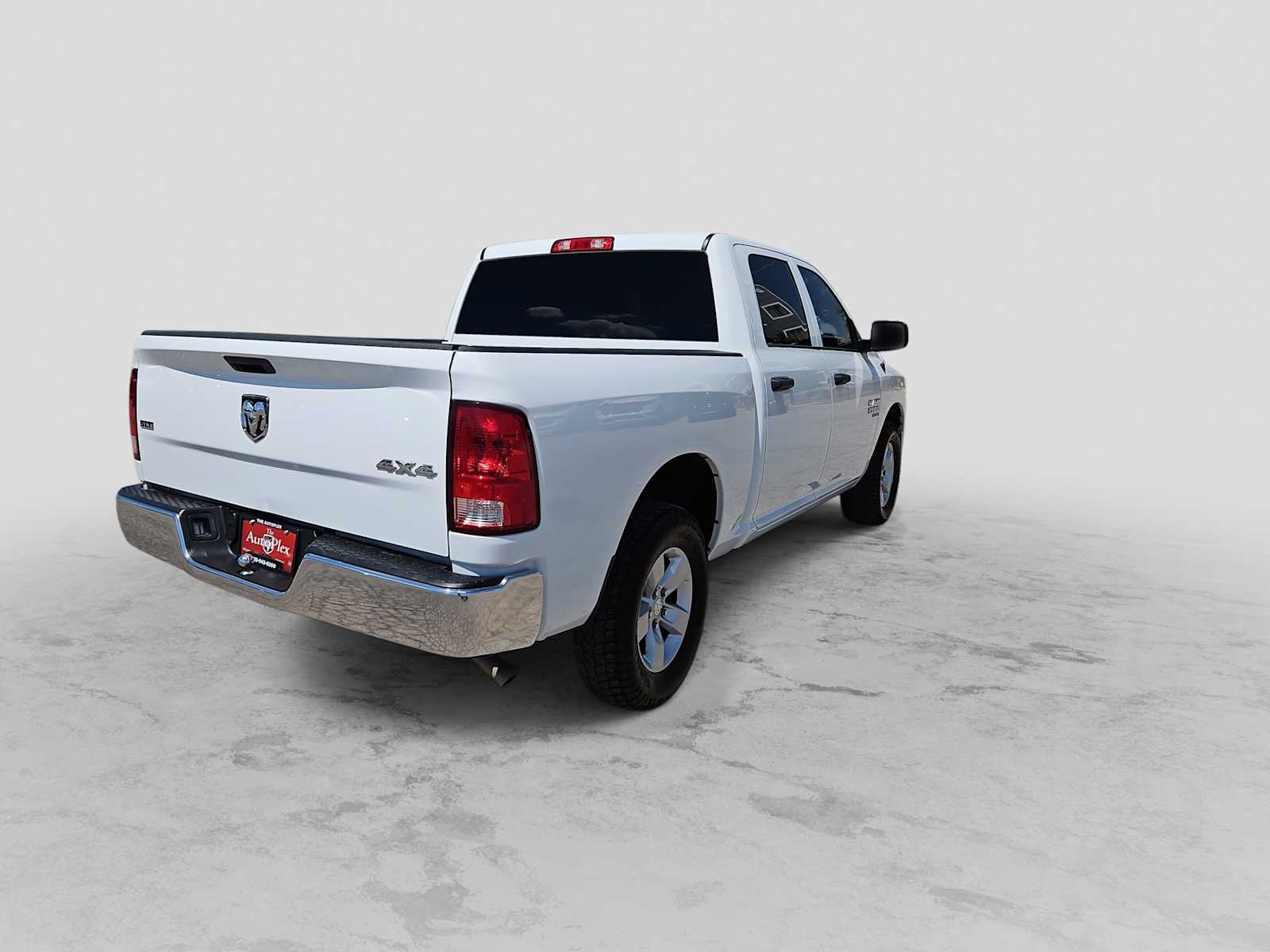 Thumbnail: 2023 RAM 1500 Classic - 8