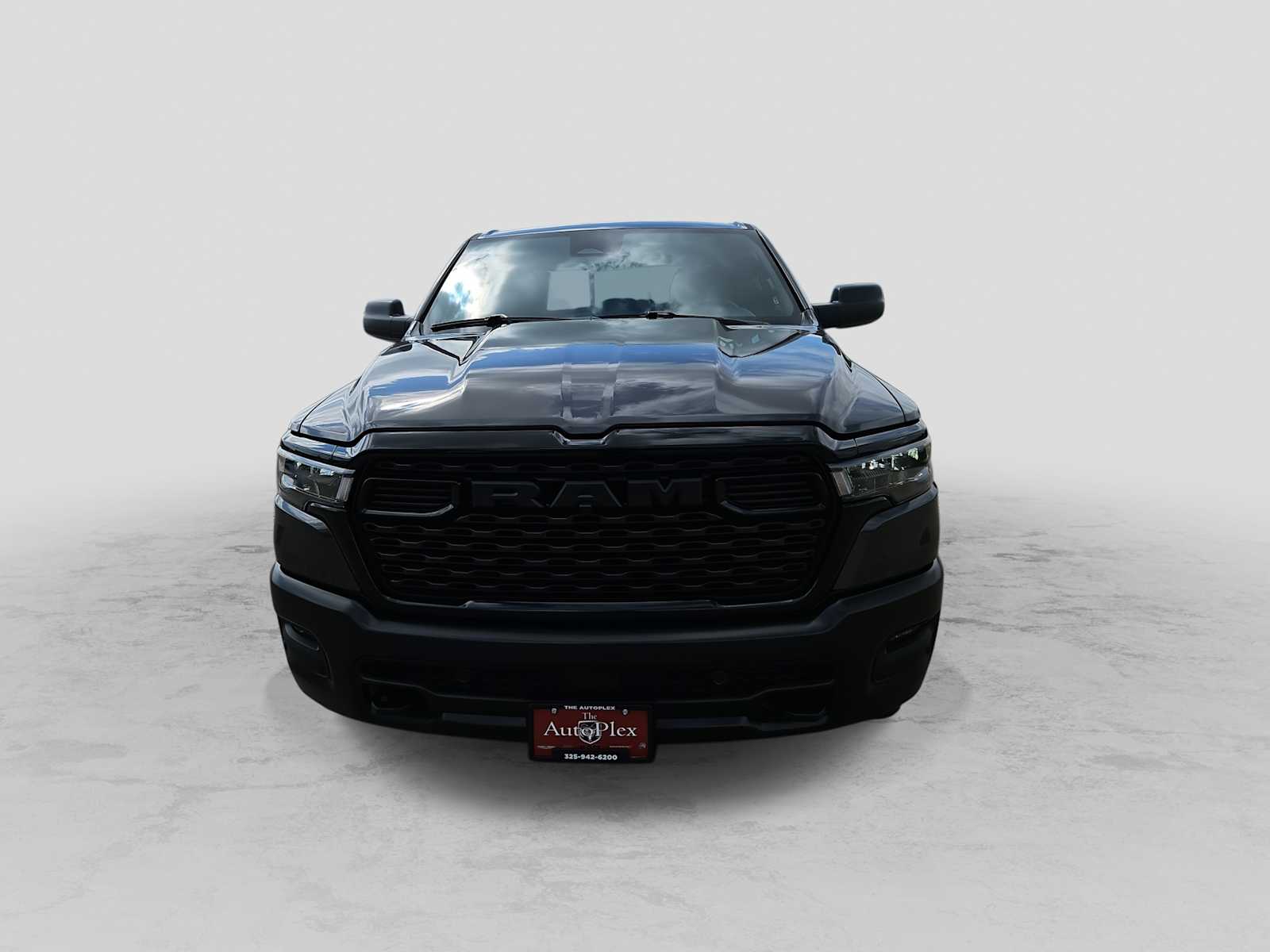 Thumbnail: 2026 RAM 1500 - 3