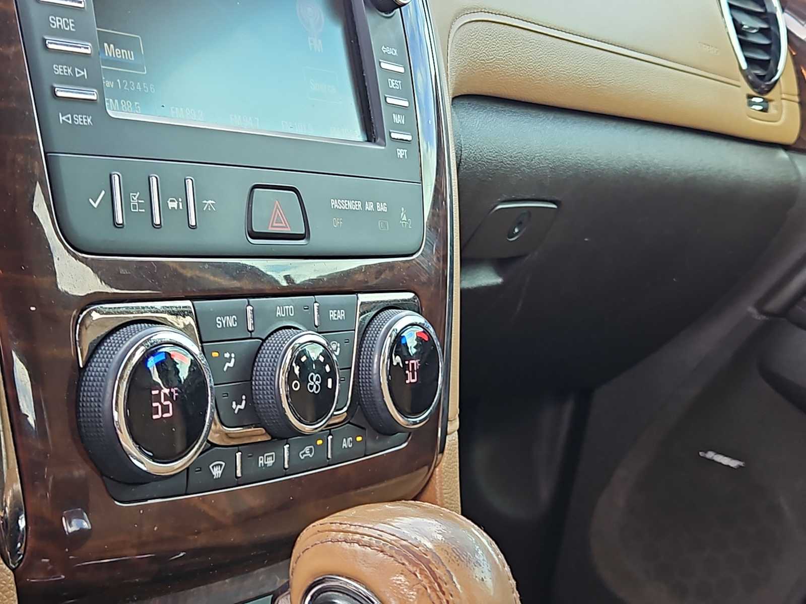 Thumbnail: 2014 Buick Enclave - 24