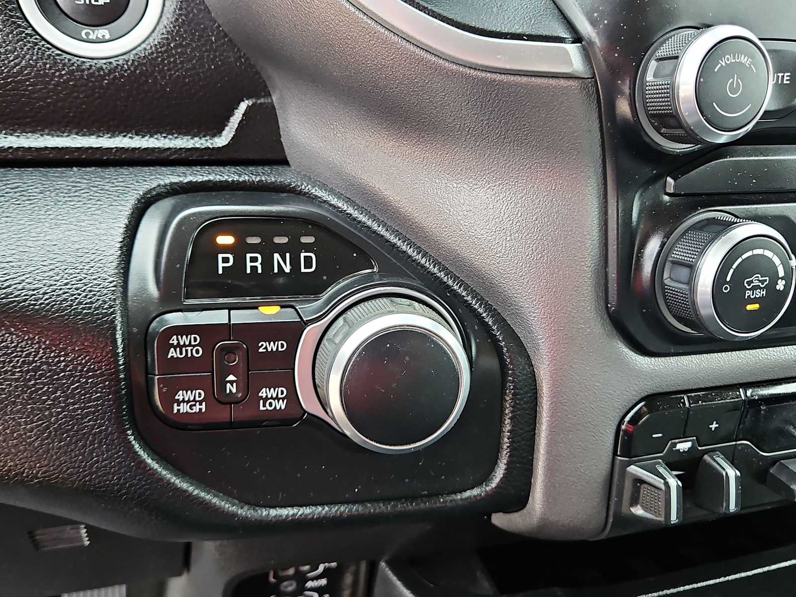 2020 RAM 1500 Big Horn 25