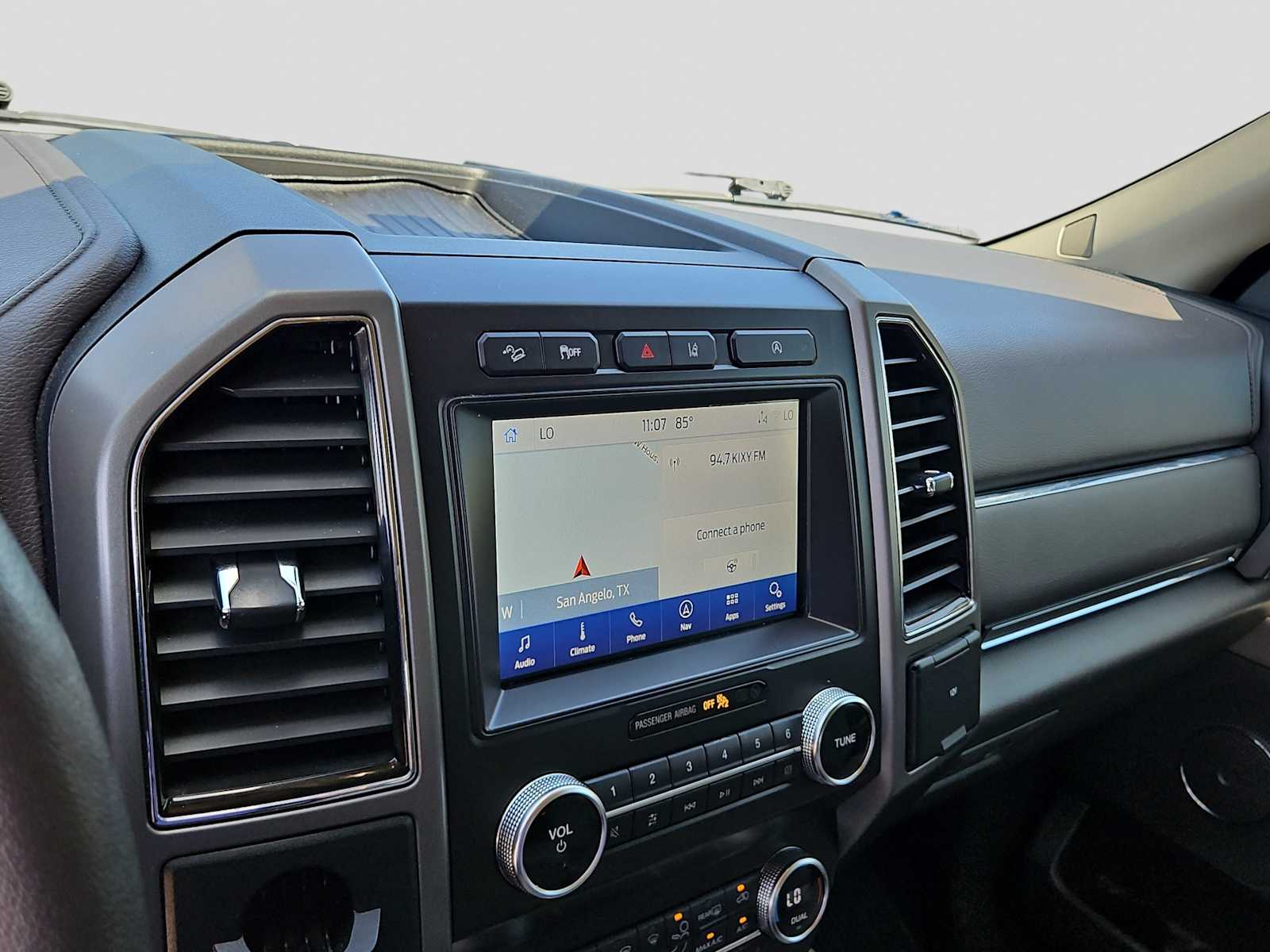 Thumbnail: 2020 Ford Expedition - 24