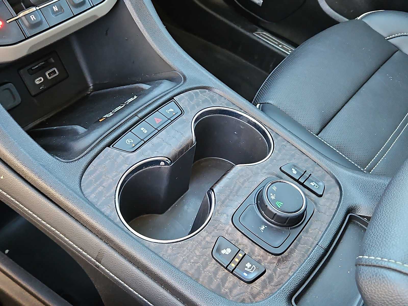 Thumbnail: 2023 GMC Acadia - 20