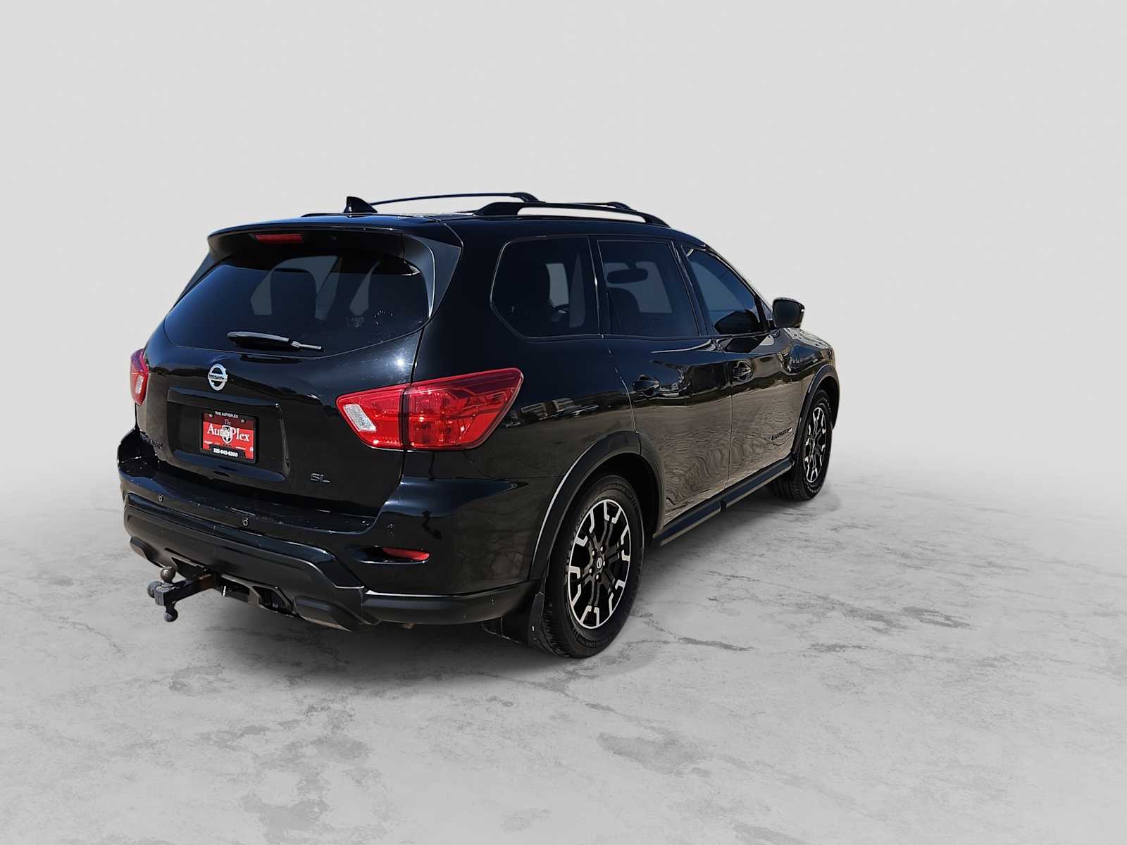 Thumbnail: 2020 Nissan Pathfinder - 8