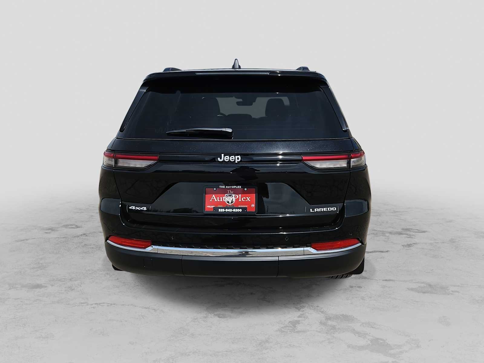 Thumbnail: 2026 Jeep Grand Cherokee - 7