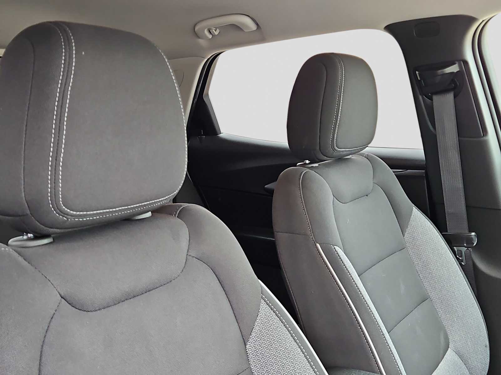 Thumbnail: 2025 Chevrolet TrailBlazer - 18